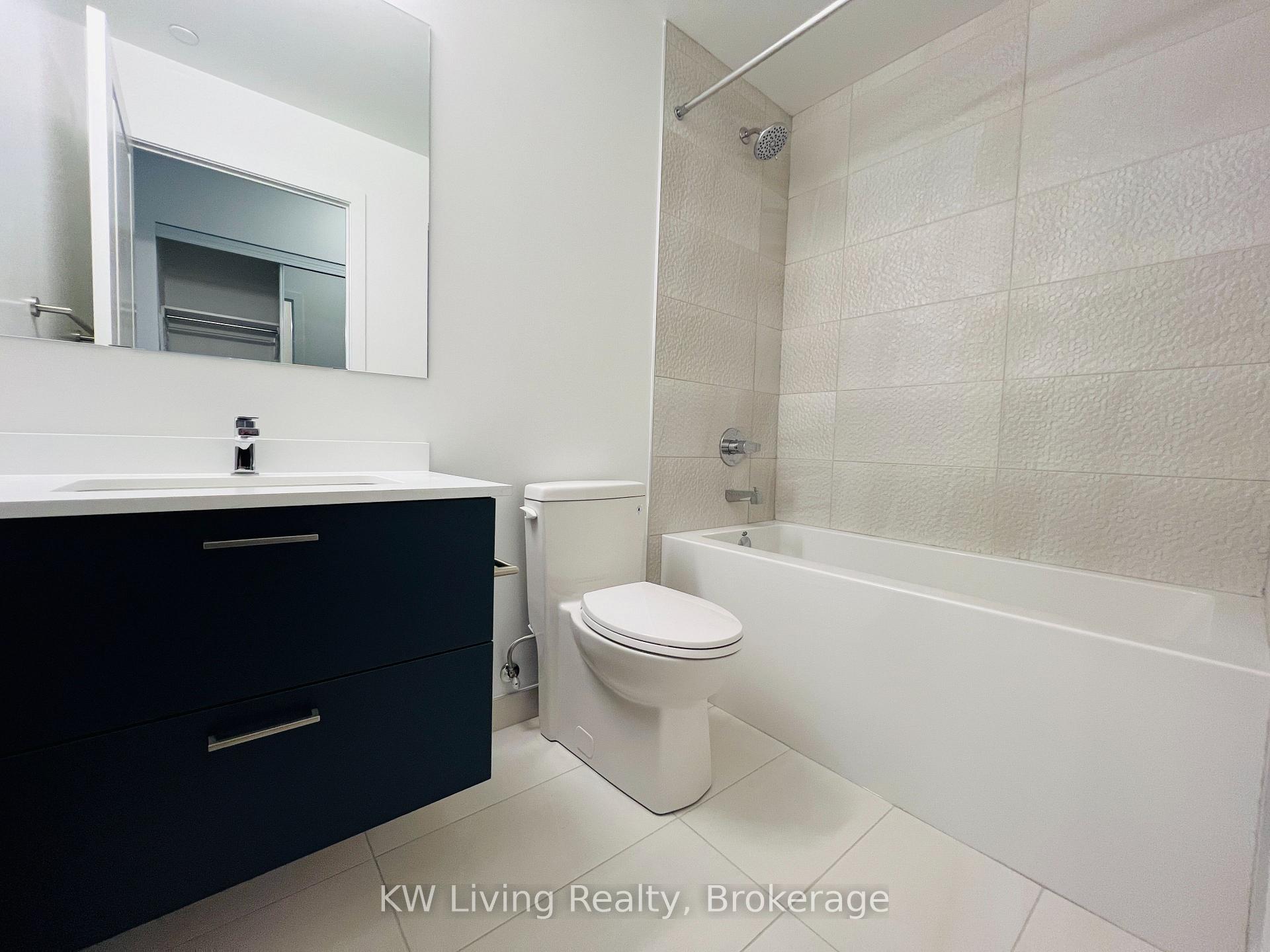 Photo 9 of Unit B1010, 50 Upper Mall Way, Vaughan, Brownridge — HOMEH