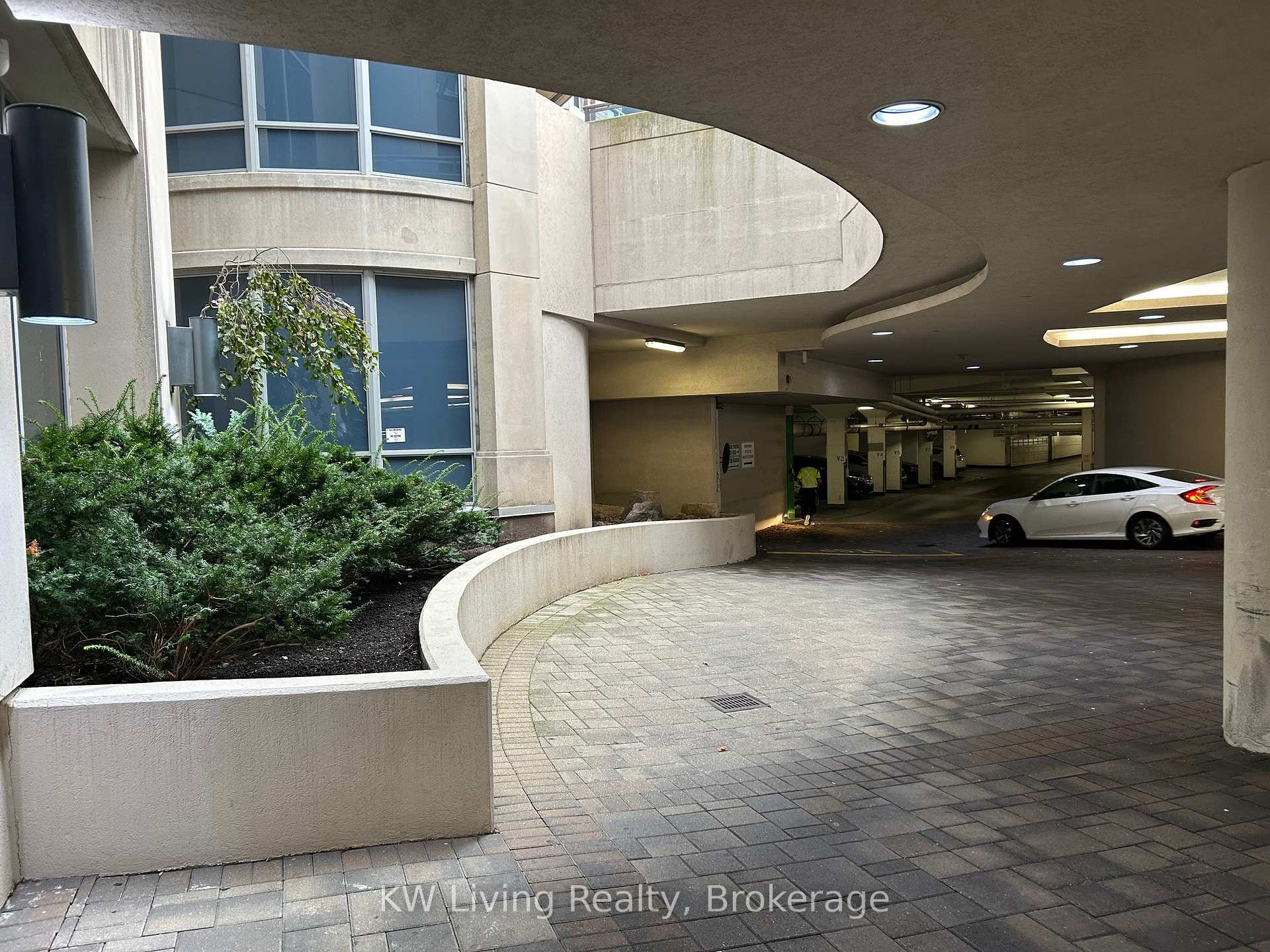 Photo 3 of Unit 1103, 33 Cox Boulevard, Markham, Unionville — HOMEH