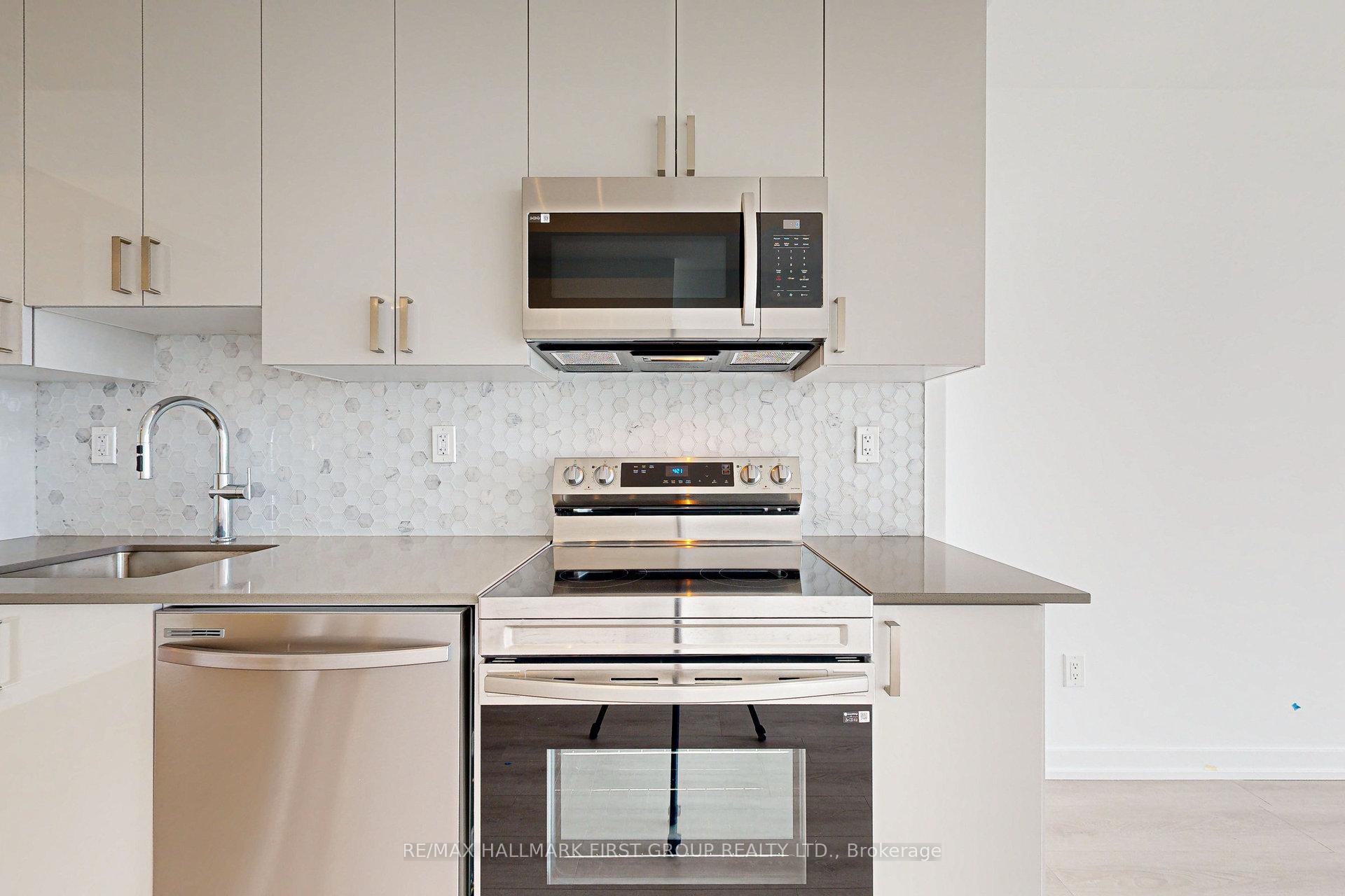 Photo 5 of Unit 601, 1435 Celebration Drive, Pickering, Bay Ridges — HOMEH