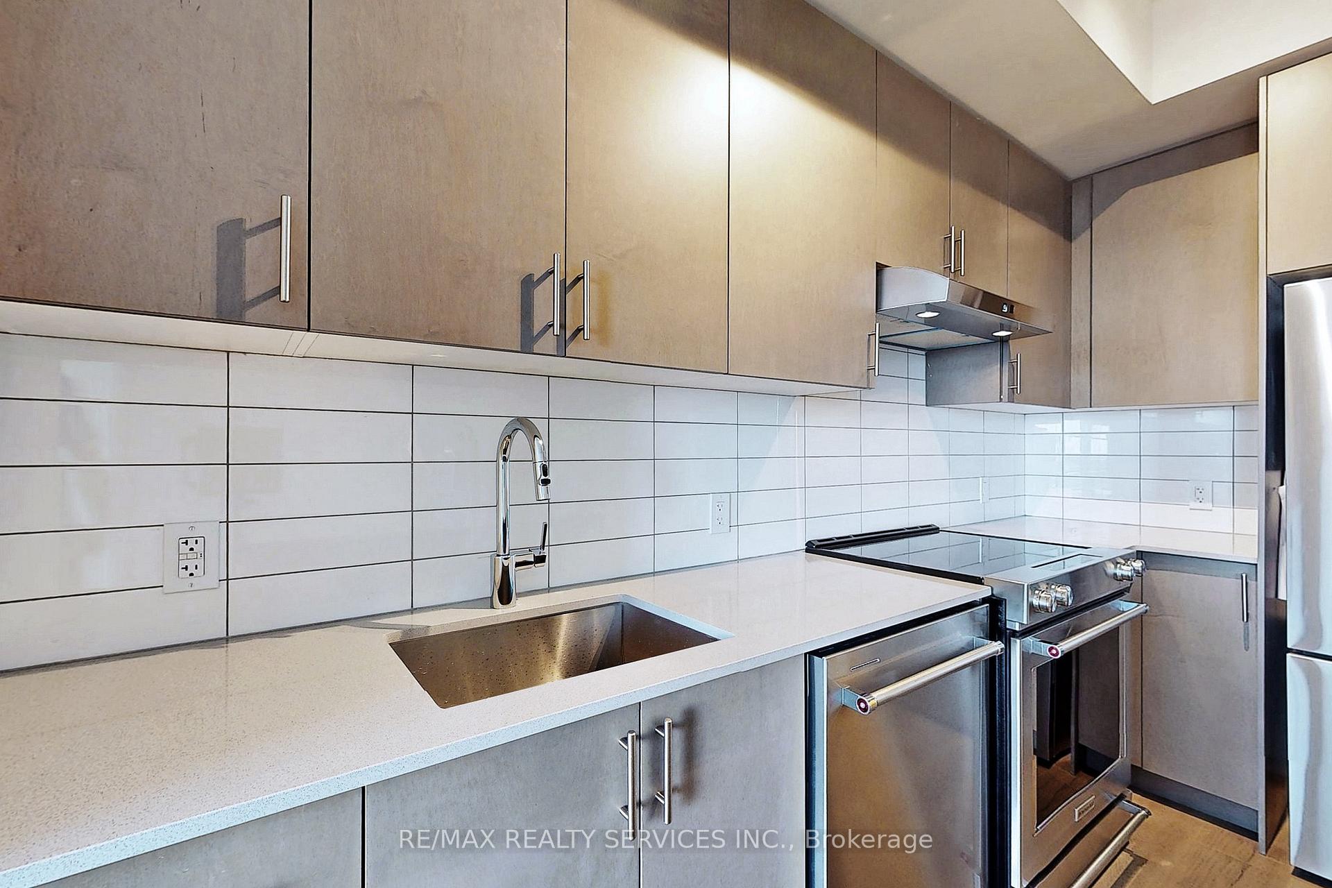 Photo 22 of Unit 1714, 9000 Jane Street, Vaughan, Concord — HOMEH