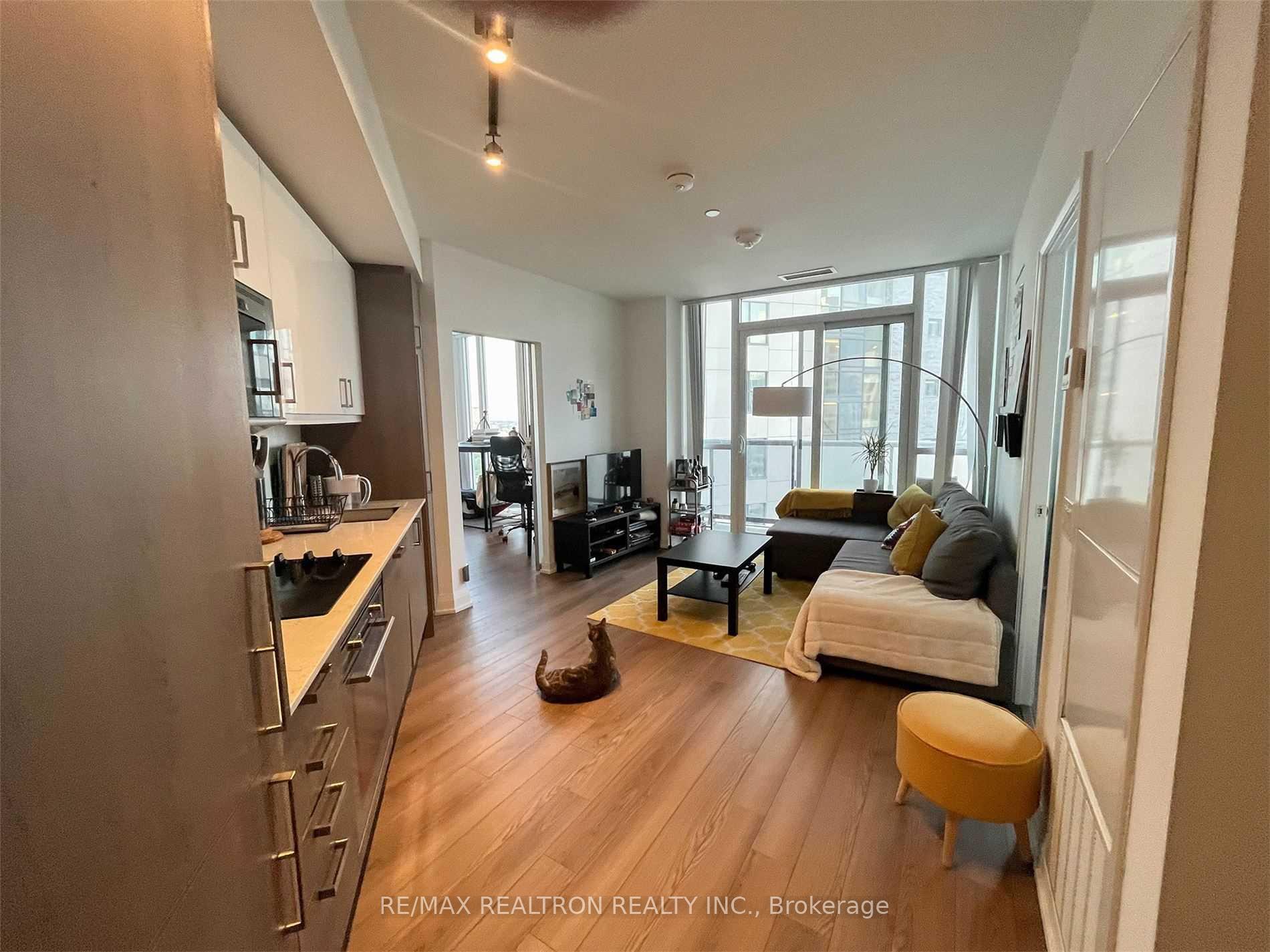 Photo 7 of Unit 2102, 77 Mutual Street, Toronto, Church-Yonge Corridor — HOMEH