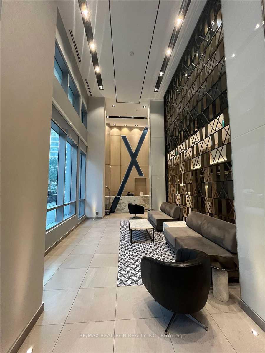Photo 10 of Unit 2102, 77 Mutual Street, Toronto, Church-Yonge Corridor — HOMEH