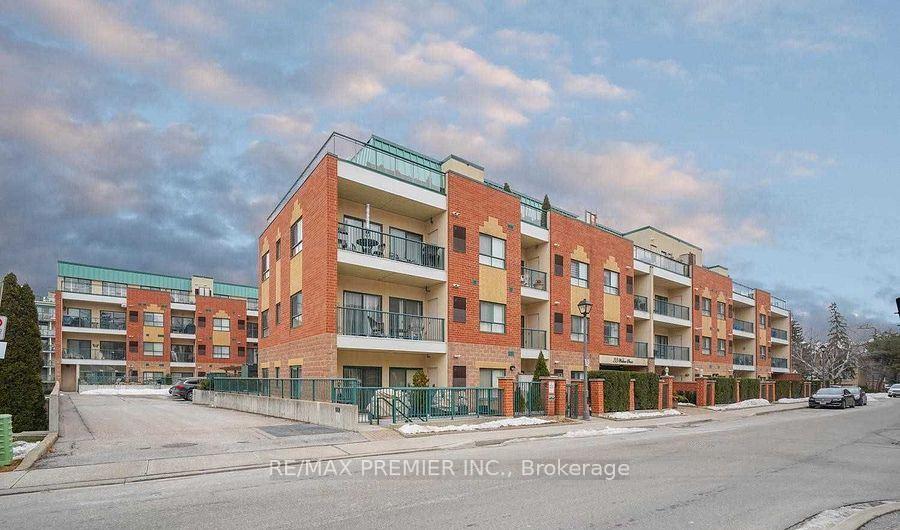 Photo 1 of Unit 313, 33 Wallace Street E, Vaughan, West Woodbridge — HOMEH