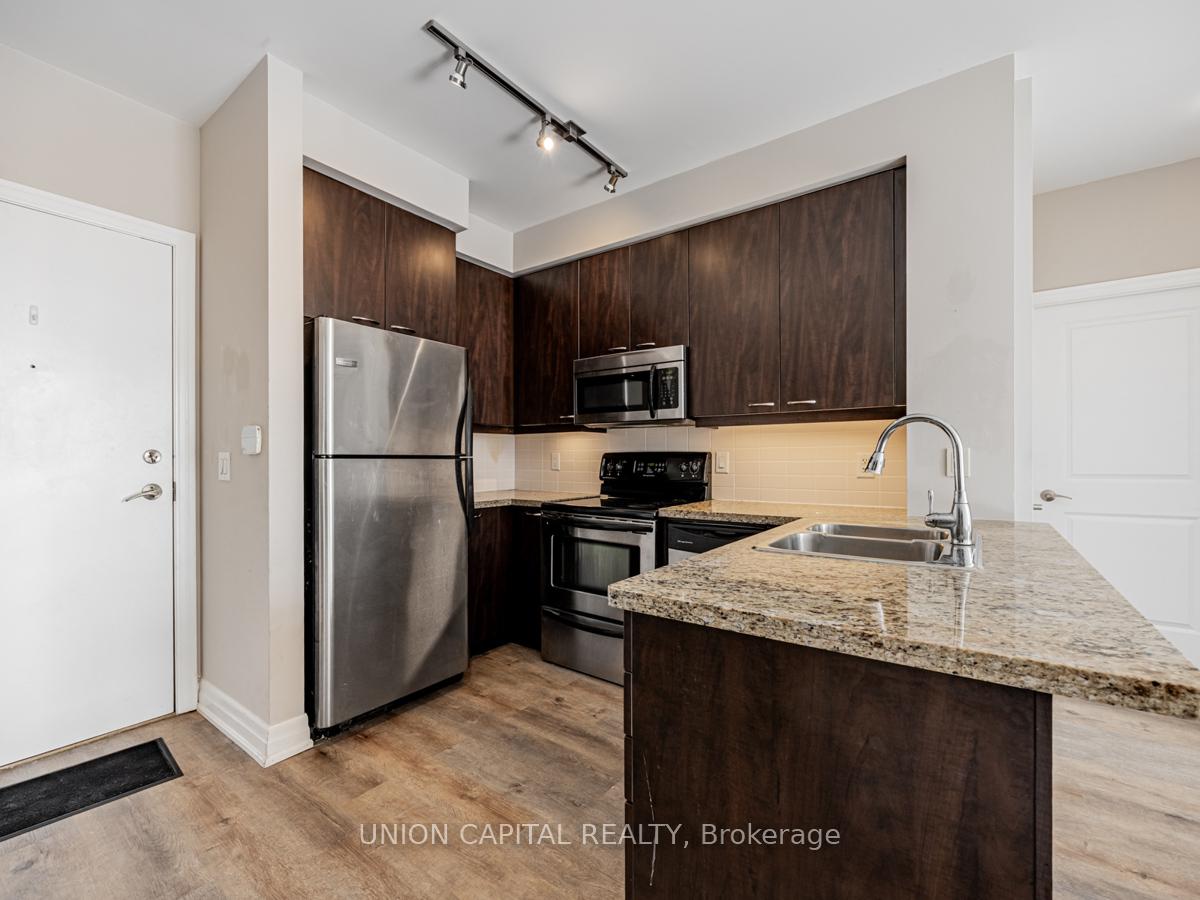 Photo 5 of Unit 608, 500 St Clair Avenue W, Toronto, Forest Hill South — HOMEH