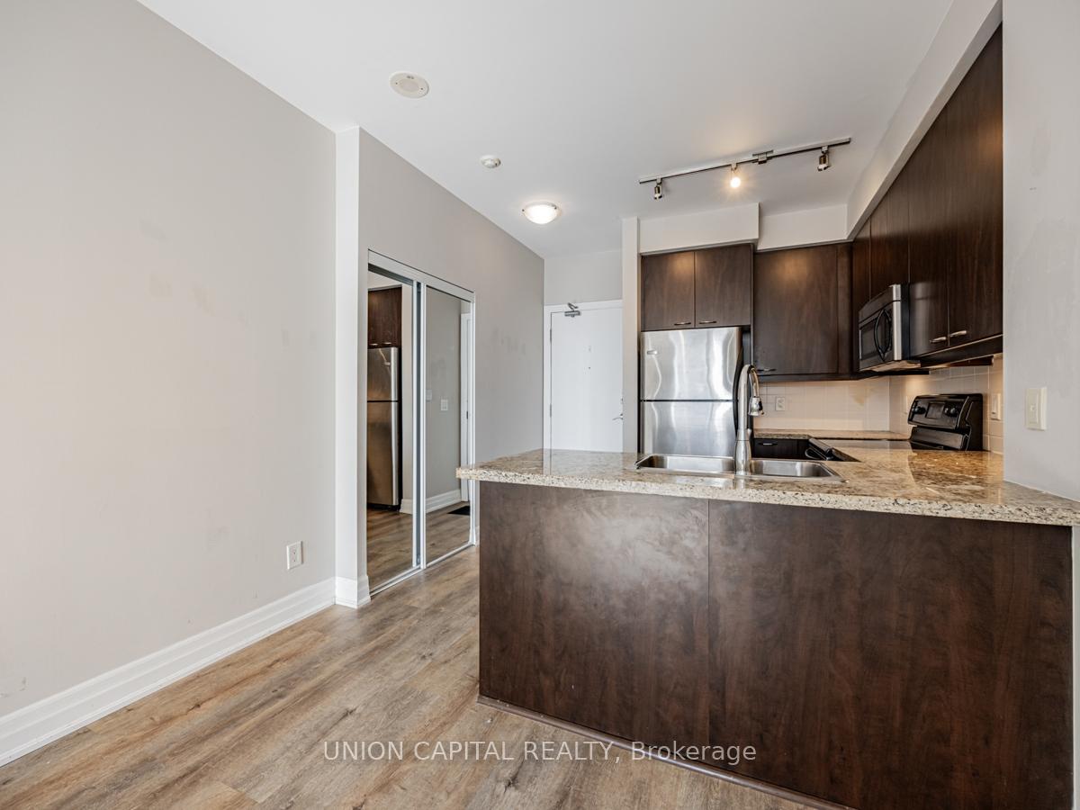 Photo 12 of Unit 608, 500 St Clair Avenue W, Toronto, Forest Hill South — HOMEH