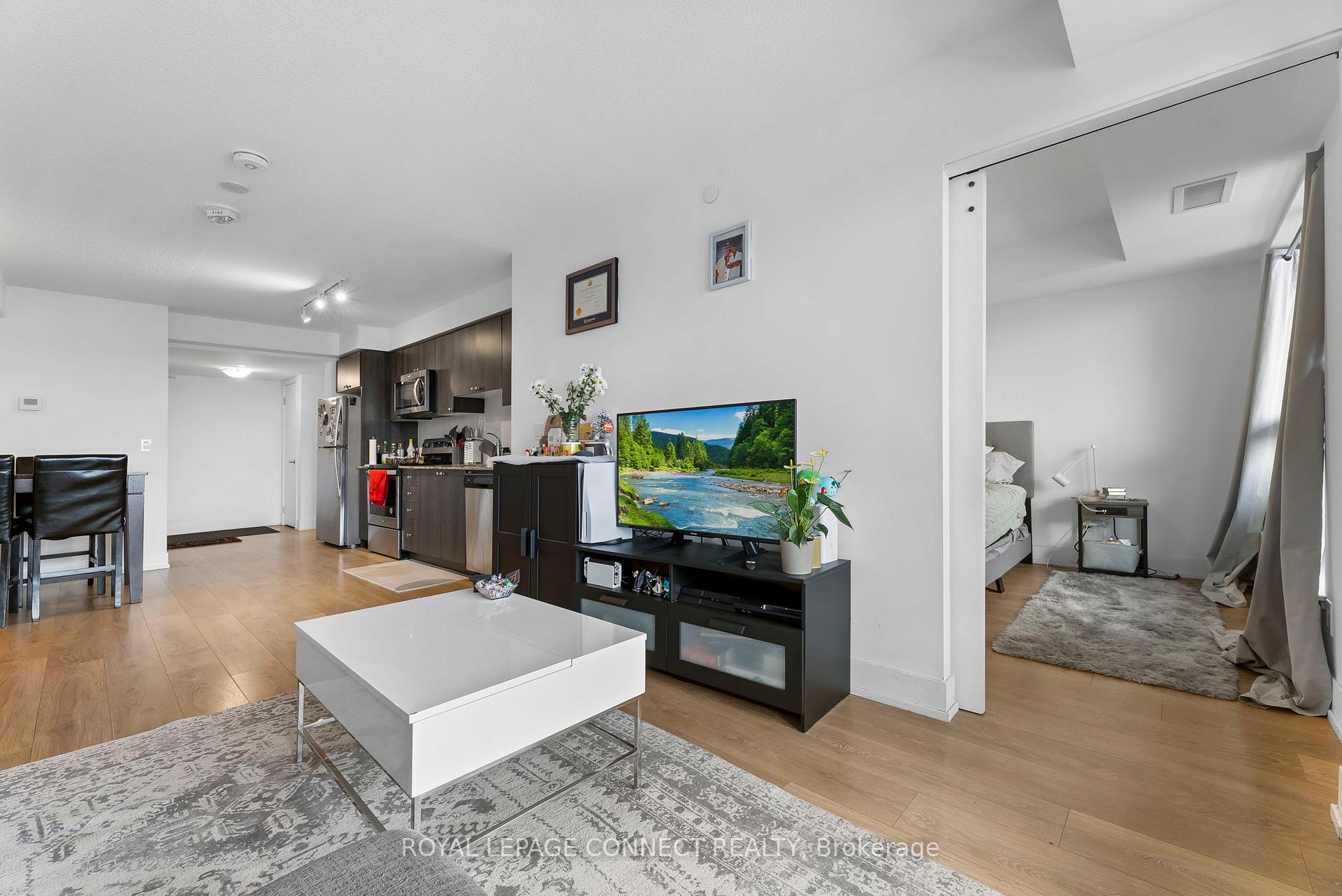 Photo 13 of Unit 406, 1255 Bayly Street S, Pickering, Bay Ridges — HOMEH