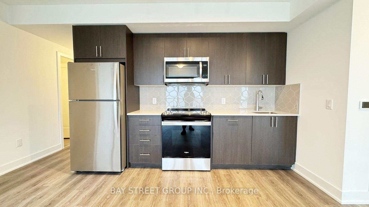 Photo 7 of Unit 1606, 2545 Simcoe Street N, Oshawa, Windfields — HOMEH