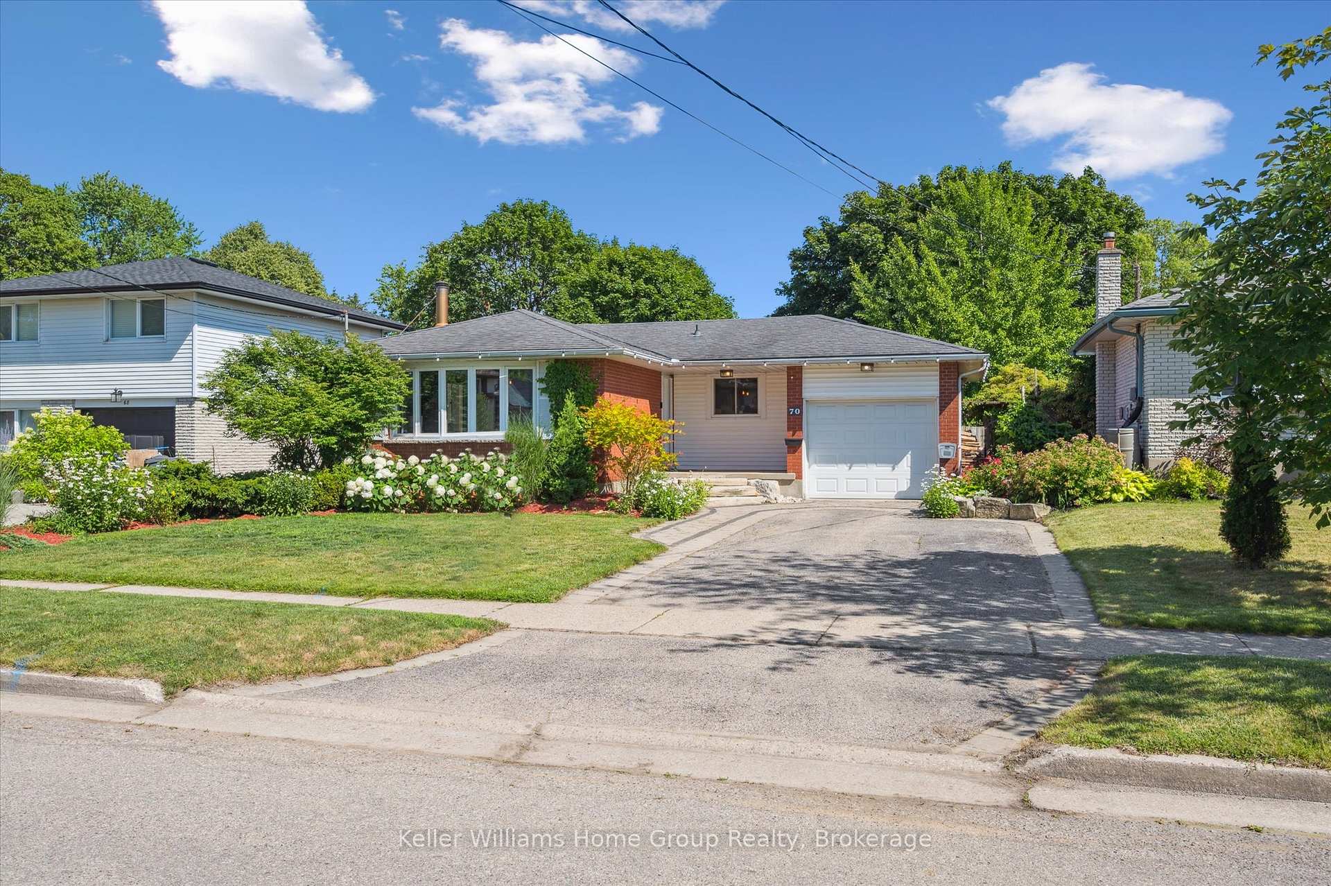 Photo 4 of 70 Balmoral Drive, Guelph, Riverside Park — HOMEH