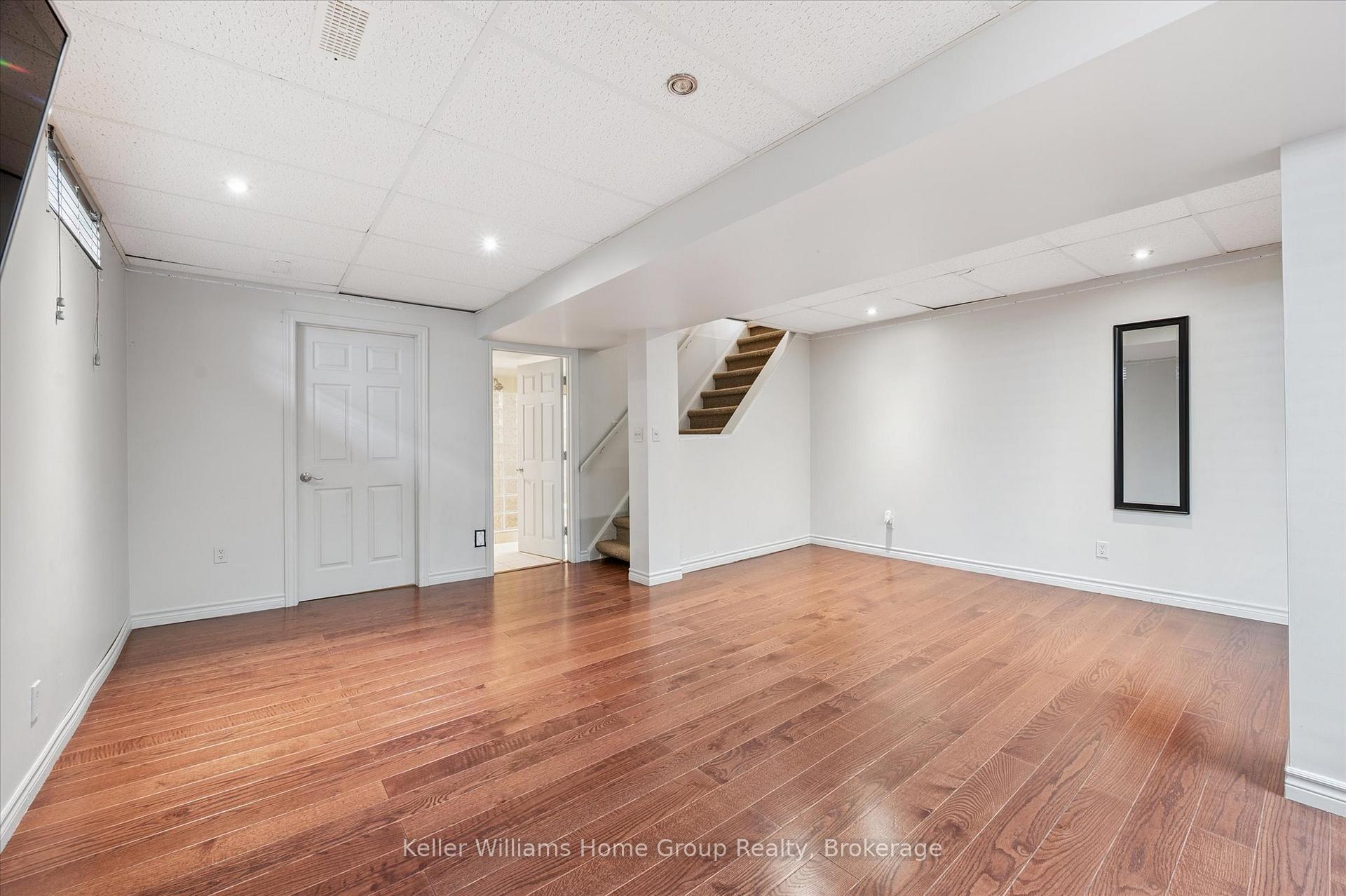 Photo 25 of 70 Balmoral Drive, Guelph, Riverside Park — HOMEH