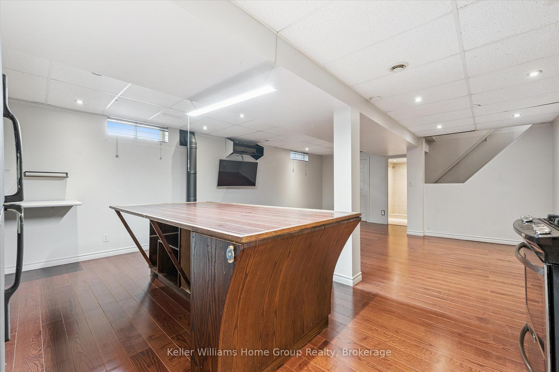 Photo 27 of 70 Balmoral Drive, Guelph, Riverside Park — HOMEH