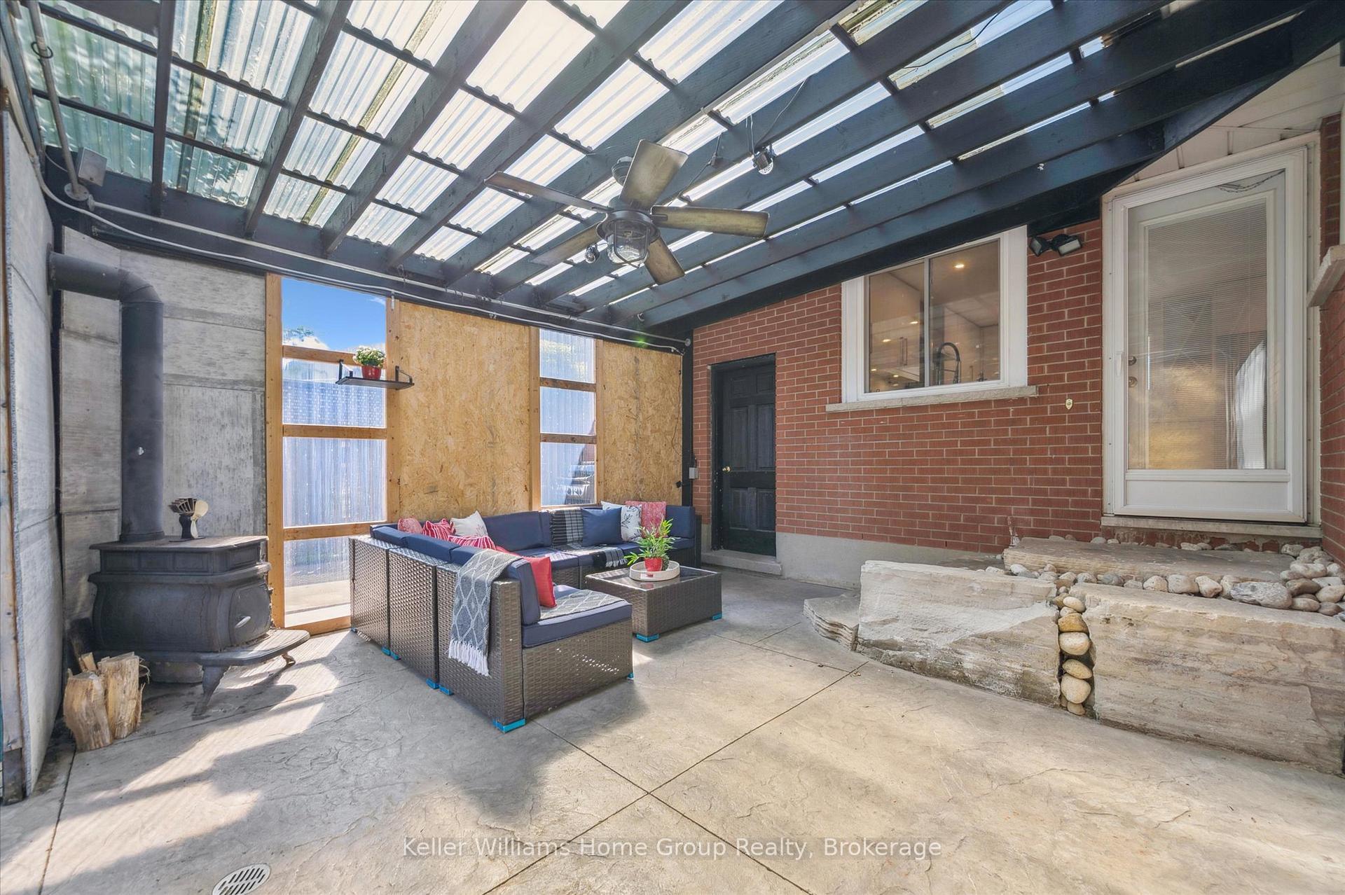 Photo 30 of 70 Balmoral Drive, Guelph, Riverside Park — HOMEH