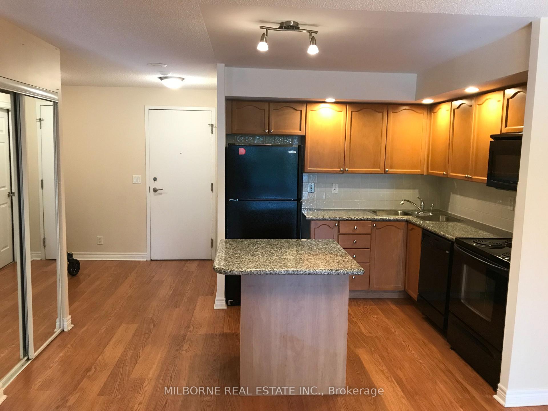Photo 1 of Unit 207, 33 Cox Boulevard, Markham, Unionville — HOMEH