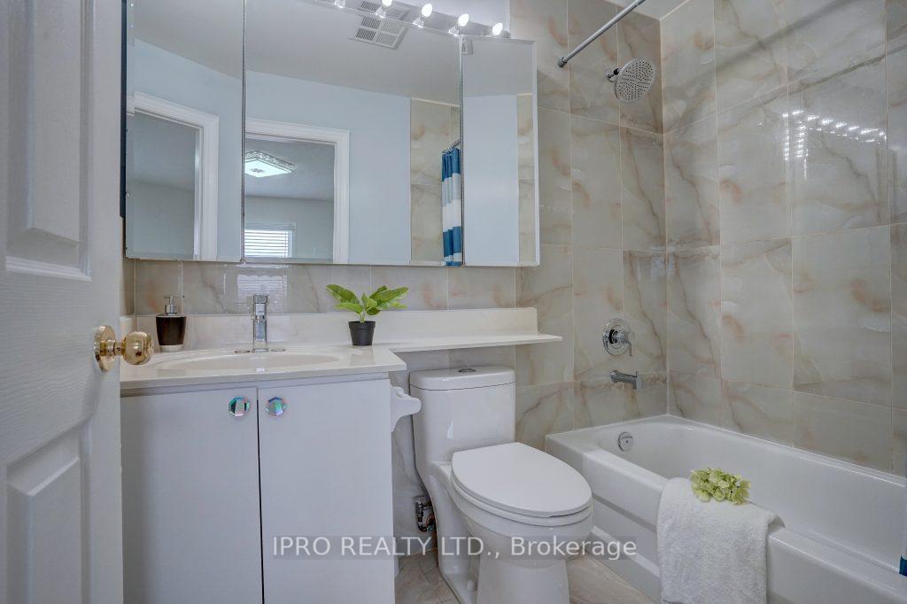 Photo 14 of Unit 47, 16B Leaside Park Drive, Toronto, Thorncliffe Park — HOMEH