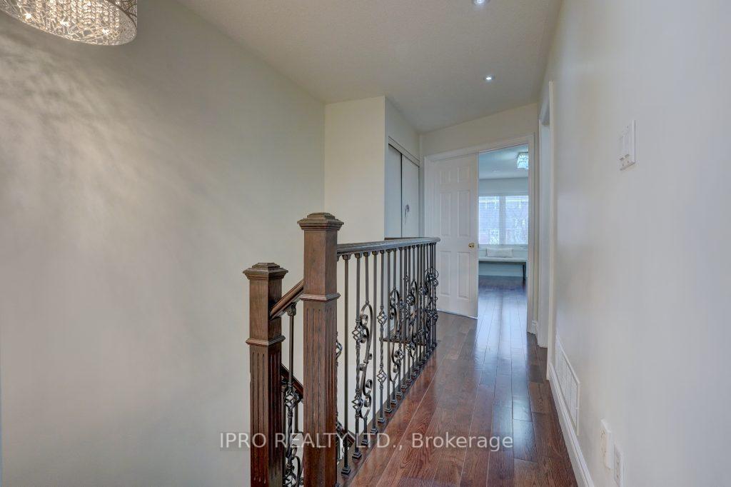 Photo 16 of Unit 47, 16B Leaside Park Drive, Toronto, Thorncliffe Park — HOMEH
