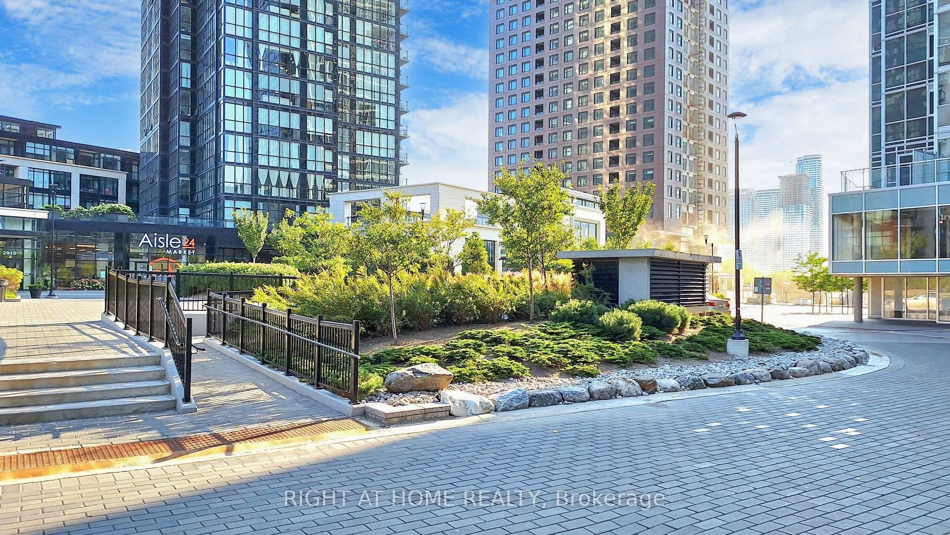 Photo 15 of Unit 3108, 2916 Hwy 7, Vaughan, Concord — HOMEH