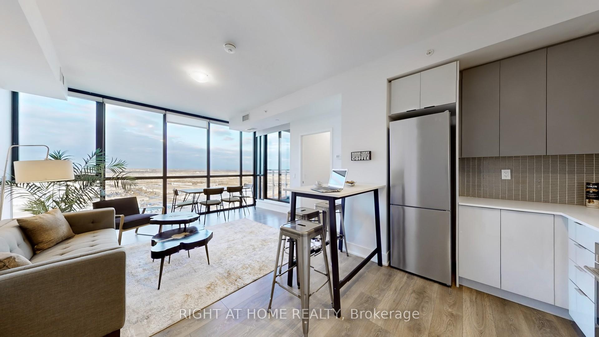 Photo 11 of Unit 3108, 2916 Hwy 7, Vaughan, Concord — HOMEH