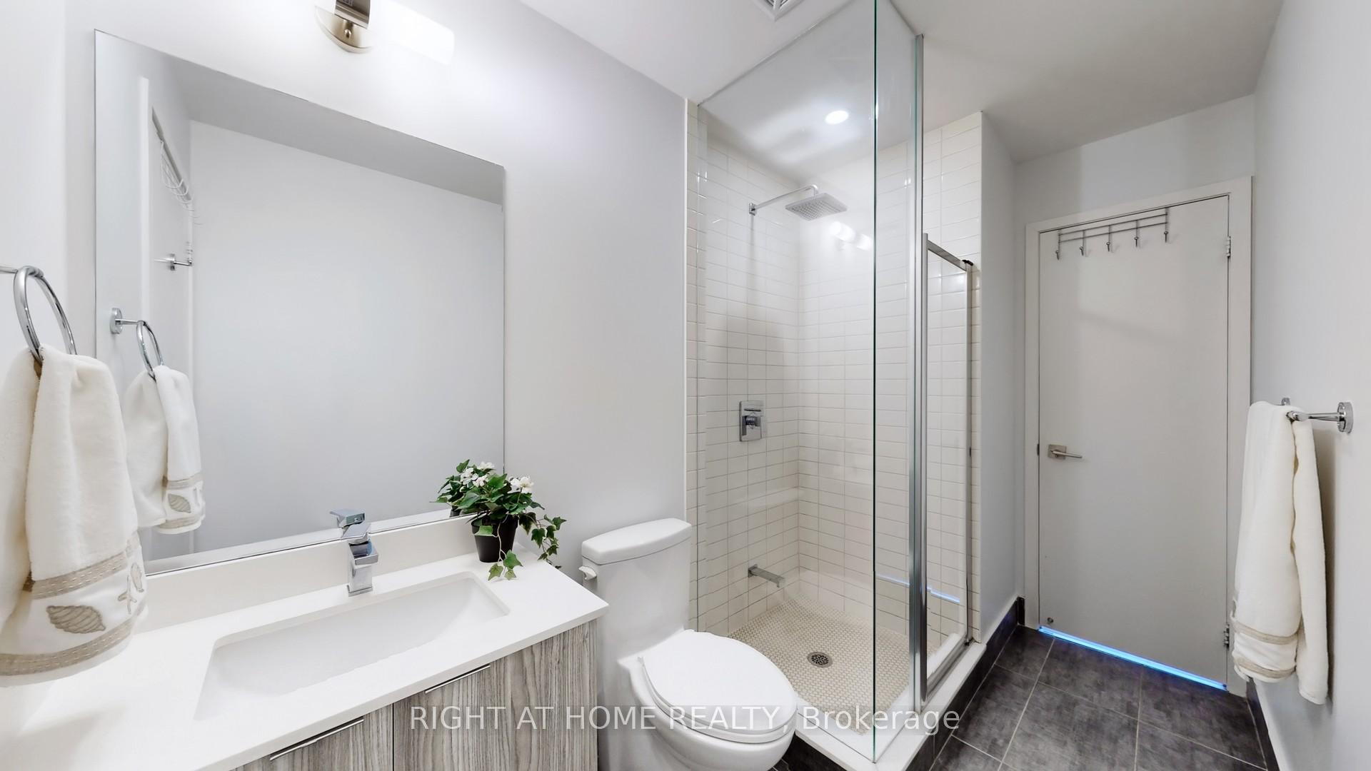 Photo 17 of Unit 3108, 2916 Hwy 7, Vaughan, Concord — HOMEH