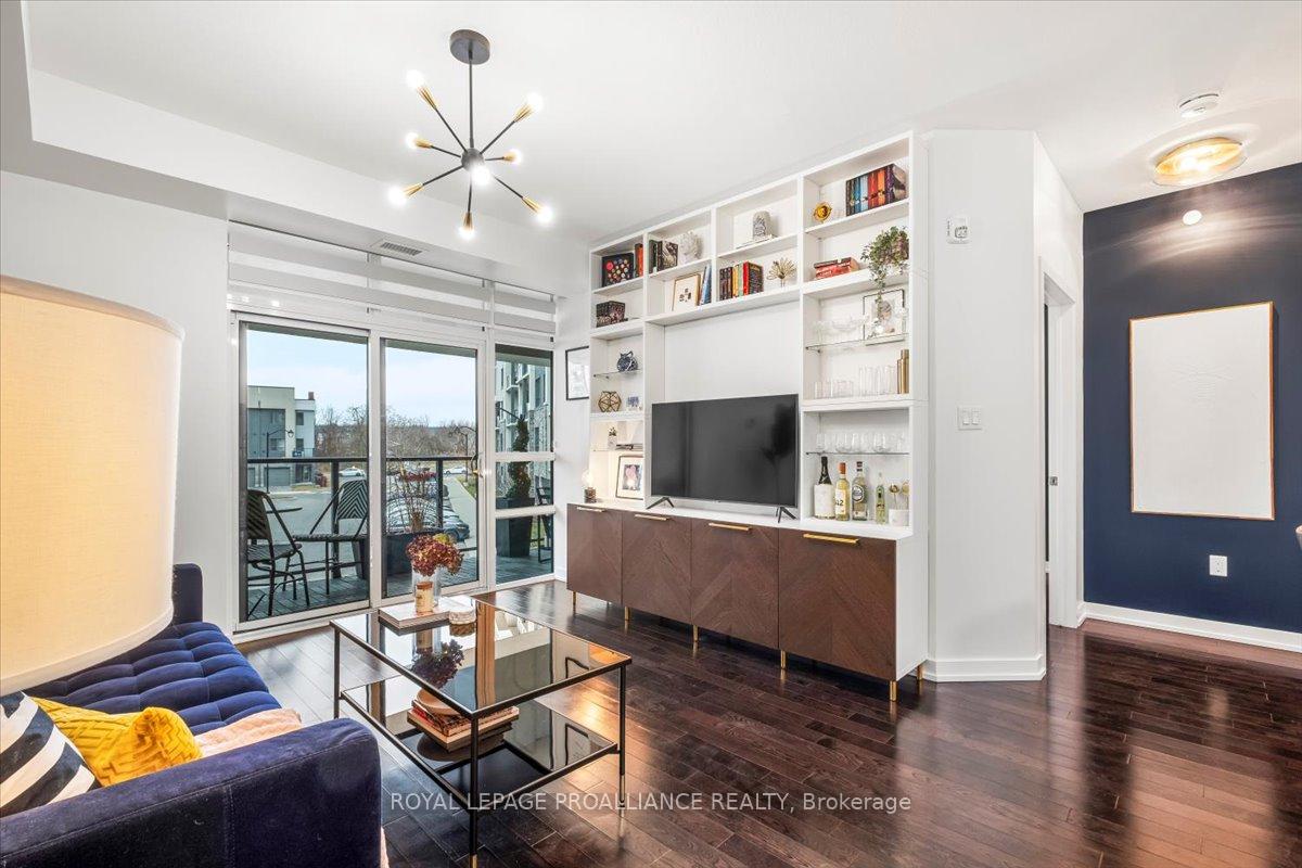 Photo 13 of Unit 239, 125 Shoreview Place, Hamilton, Lakeshore — HOMEH