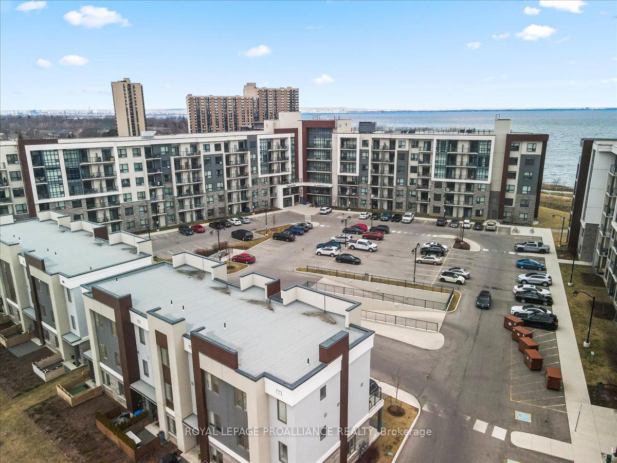 Photo 21 of Unit 239, 125 Shoreview Place, Hamilton, Lakeshore — HOMEH