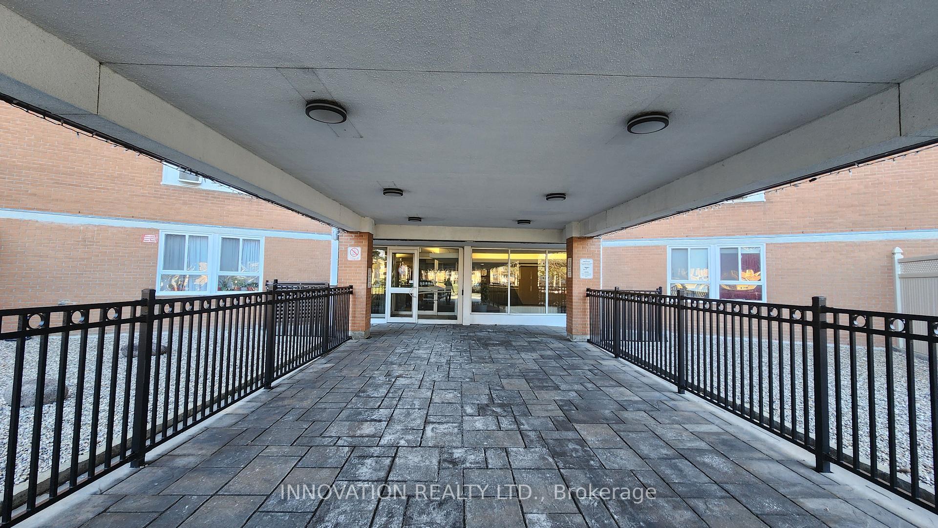 Photo 8 of Unit 1206, 2020 Jasmine Crescent, Ottawa, Beacon Hill South — HOMEH