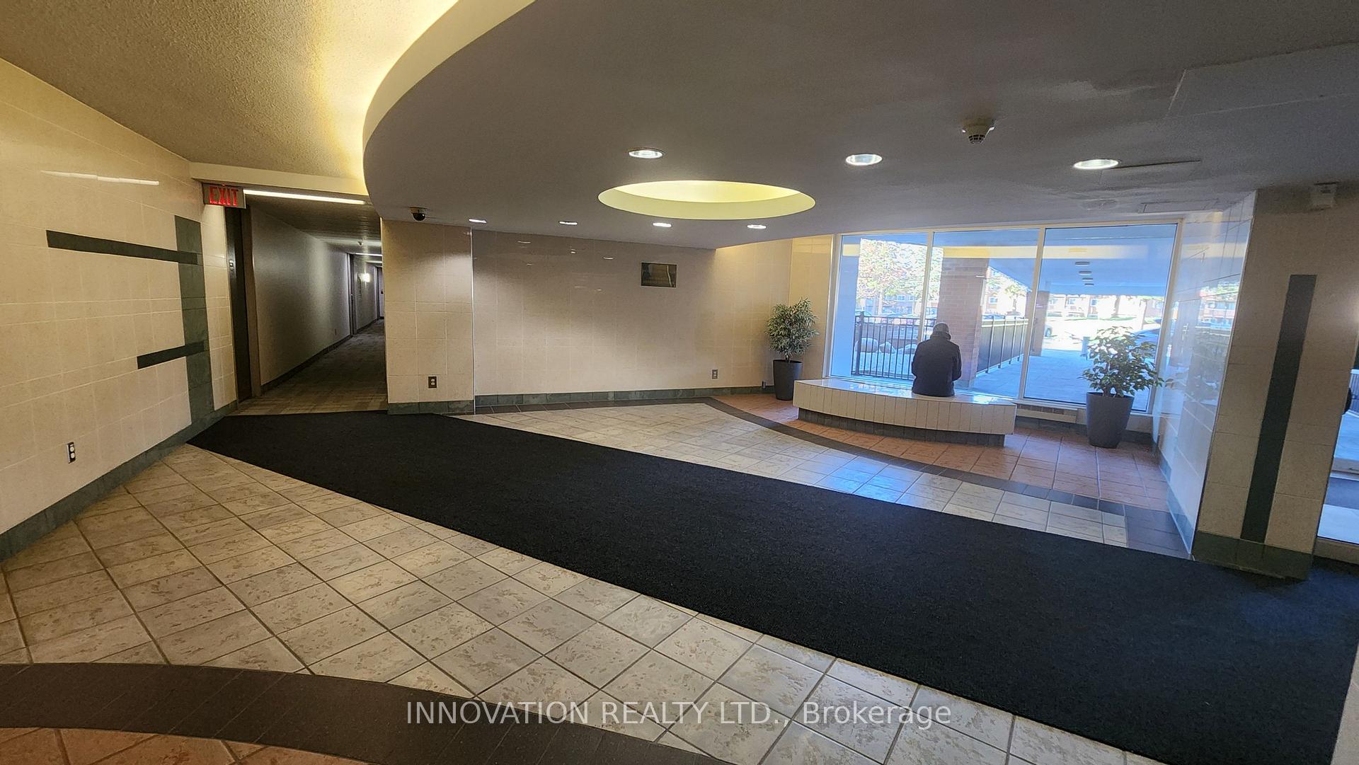 Photo 3 of Unit 1206, 2020 Jasmine Crescent, Ottawa, Beacon Hill South — HOMEH