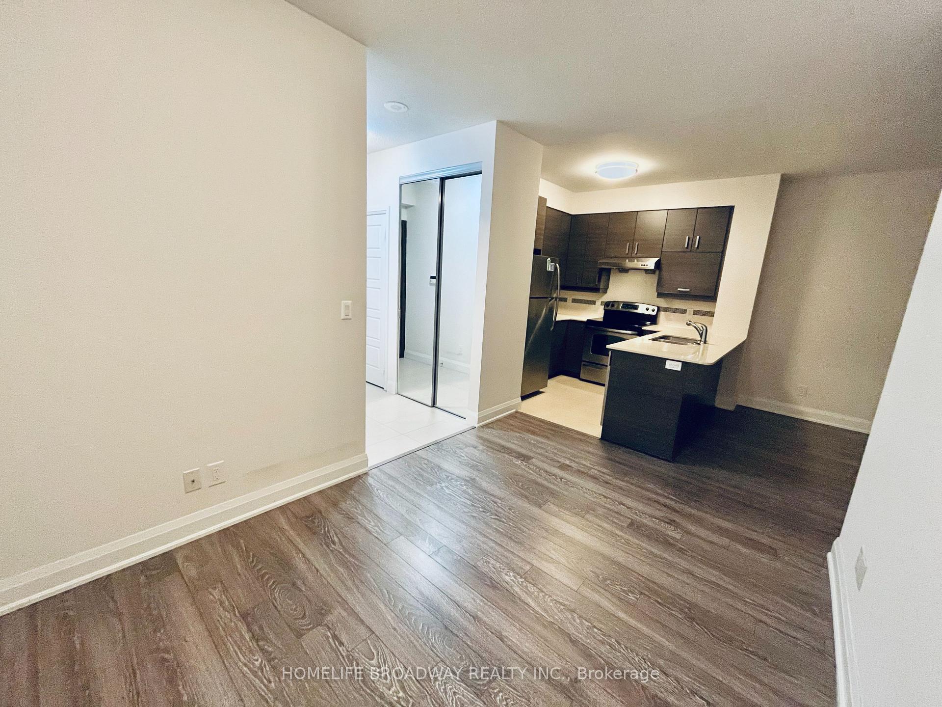 Photo 2 of Unit 726, 8228 Birchmount Road, Markham, Unionville — HOMEH