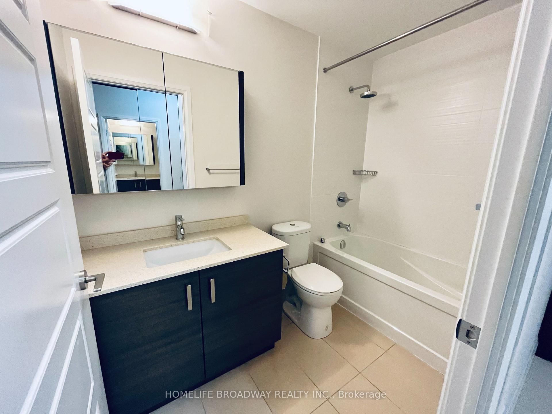 Photo 9 of Unit 726, 8228 Birchmount Road, Markham, Unionville — HOMEH