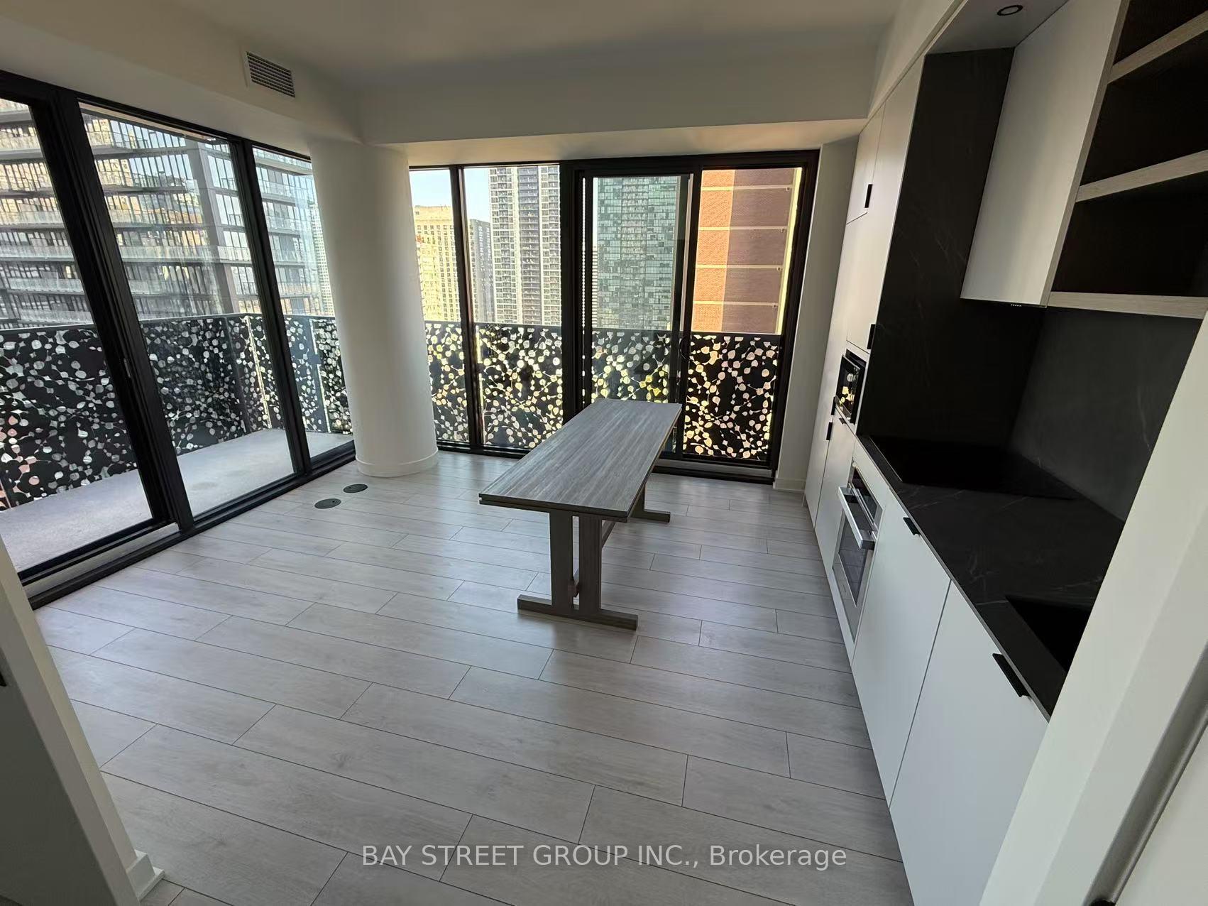 Photo 8 of Unit 1712, 55 Charles Street E, Toronto, Church-Yonge Corridor — HOMEH