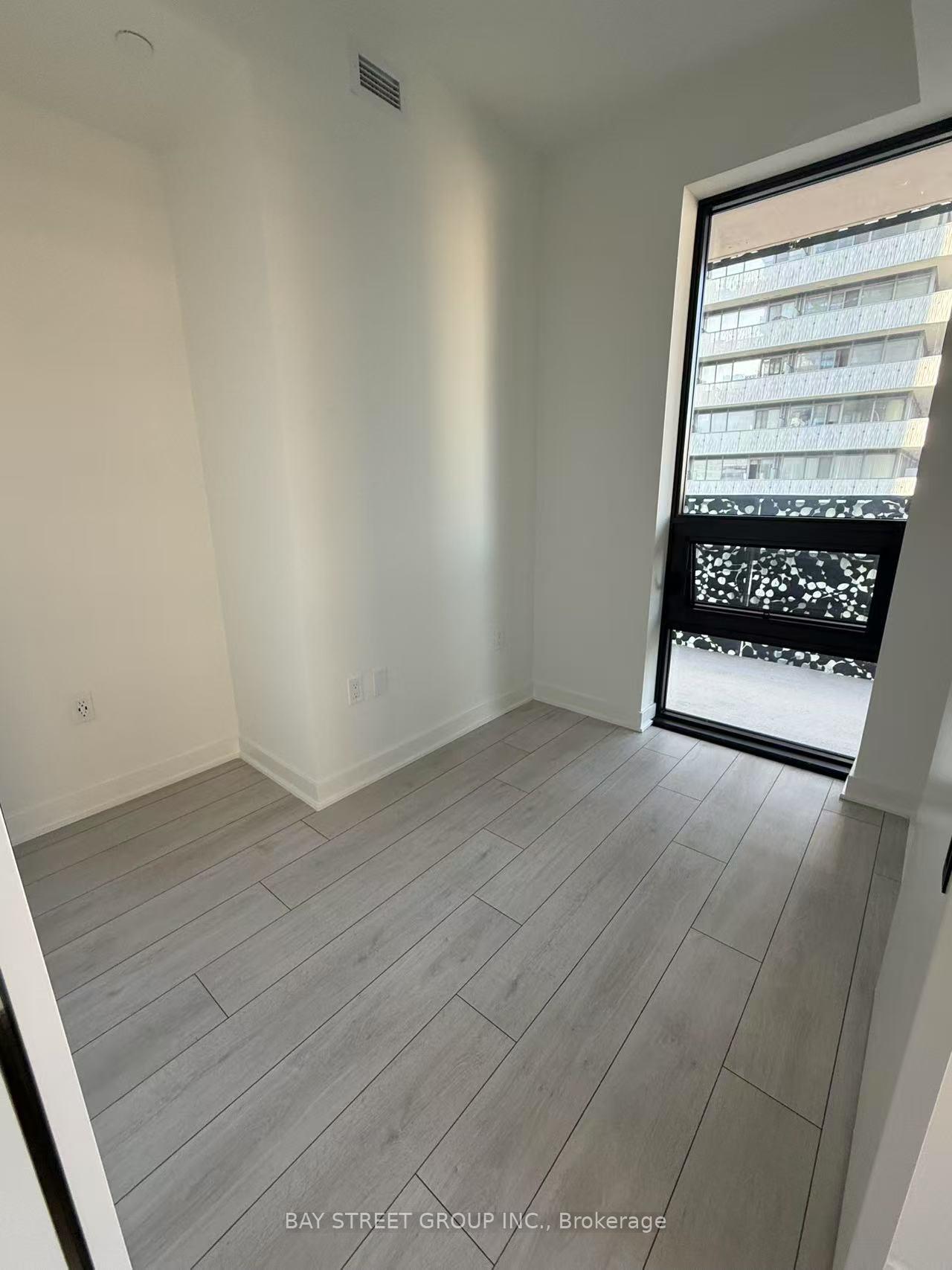 Photo 9 of Unit 1712, 55 Charles Street E, Toronto, Church-Yonge Corridor — HOMEH