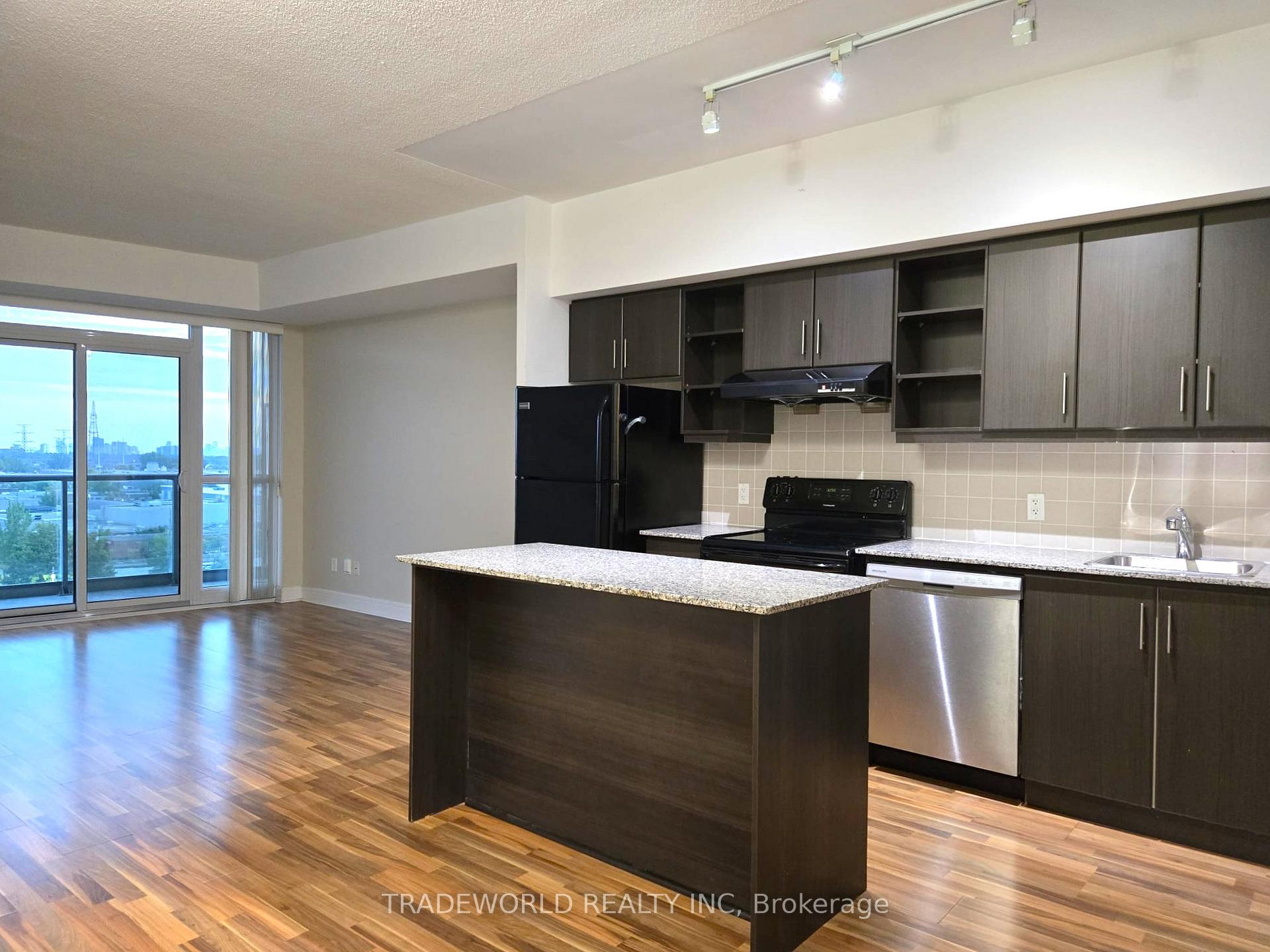 Photo 2 of Unit 1016, 35 Brian Peck Crescent, Toronto, Thorncliffe Park — HOMEH