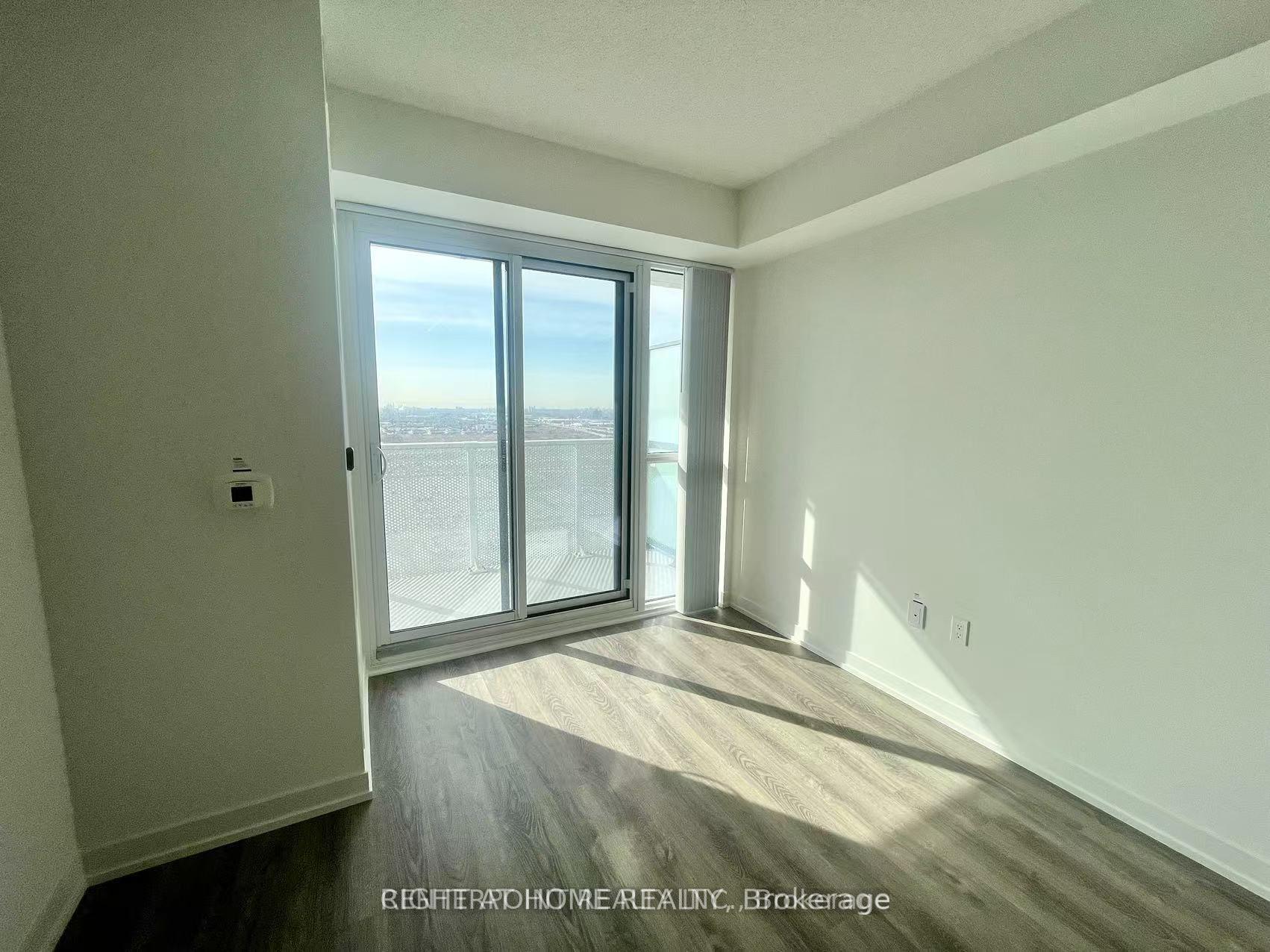 Photo 6 of Unit 2705, 195 Commerce Street, Vaughan, Vaughan Corporate Centre — HOMEH
