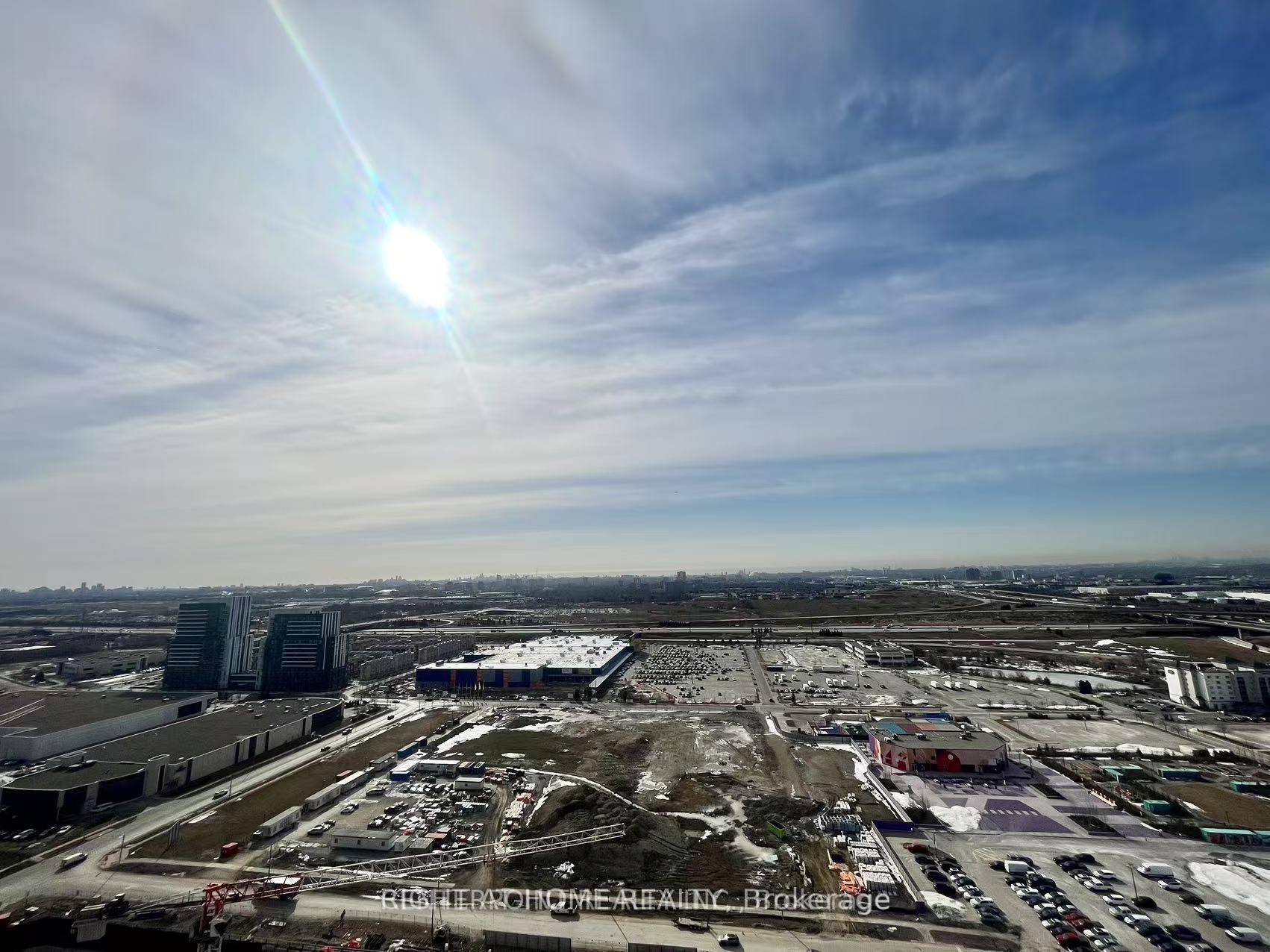 Photo 9 of Unit 2705, 195 Commerce Street, Vaughan, Vaughan Corporate Centre — HOMEH