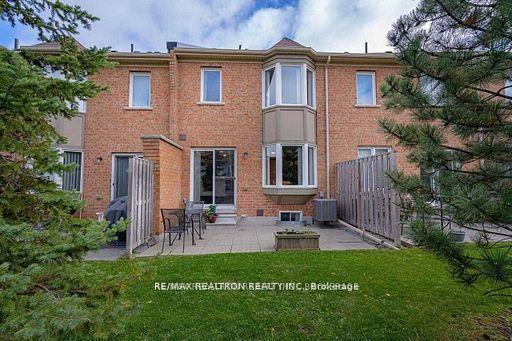Photo 11 of 52 Edwin Pearson Street, Aurora, Bayview Northeast — HOMEH