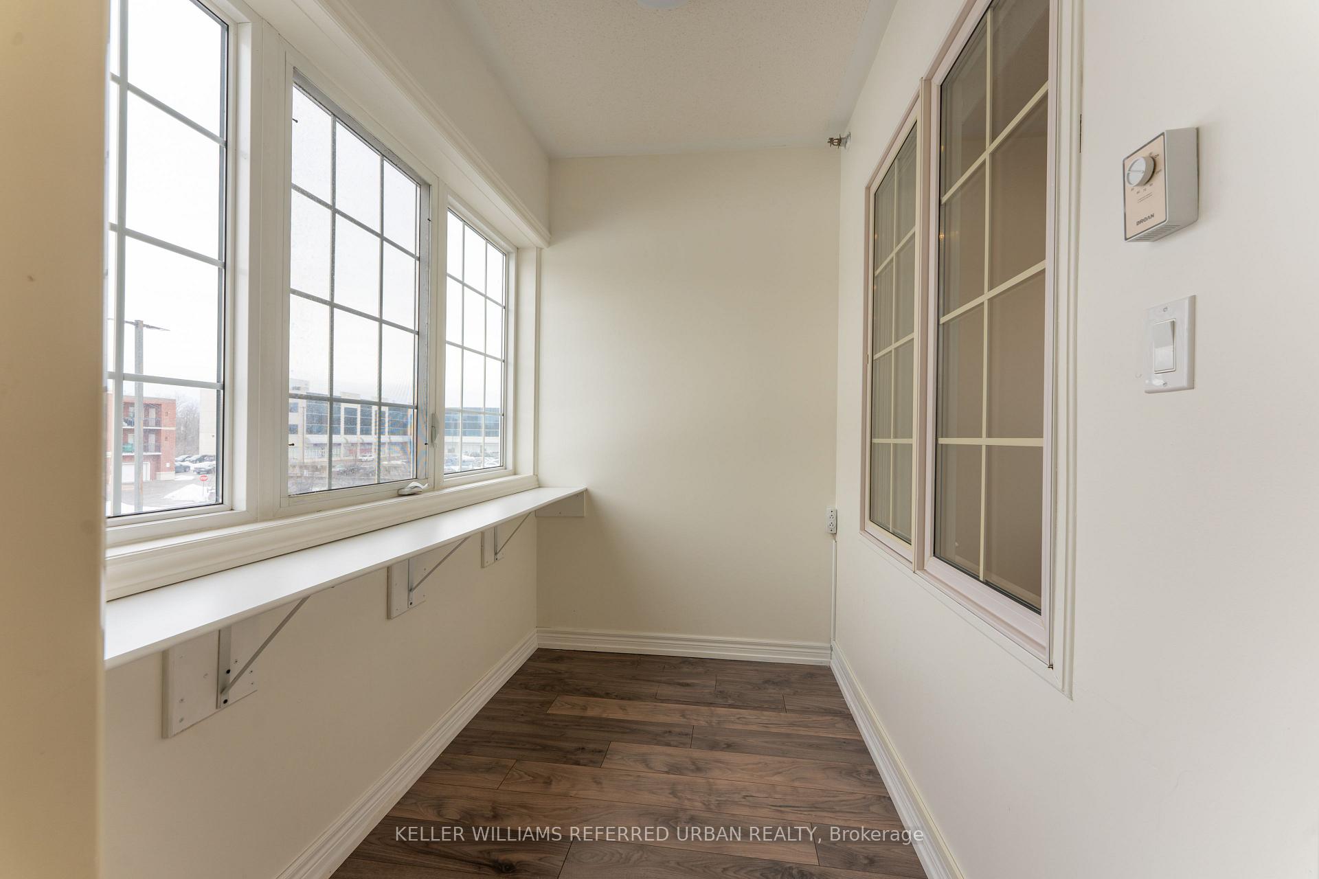Photo 8 of Unit TH219, 9421 Jane Street, Vaughan, Maple — HOMEH