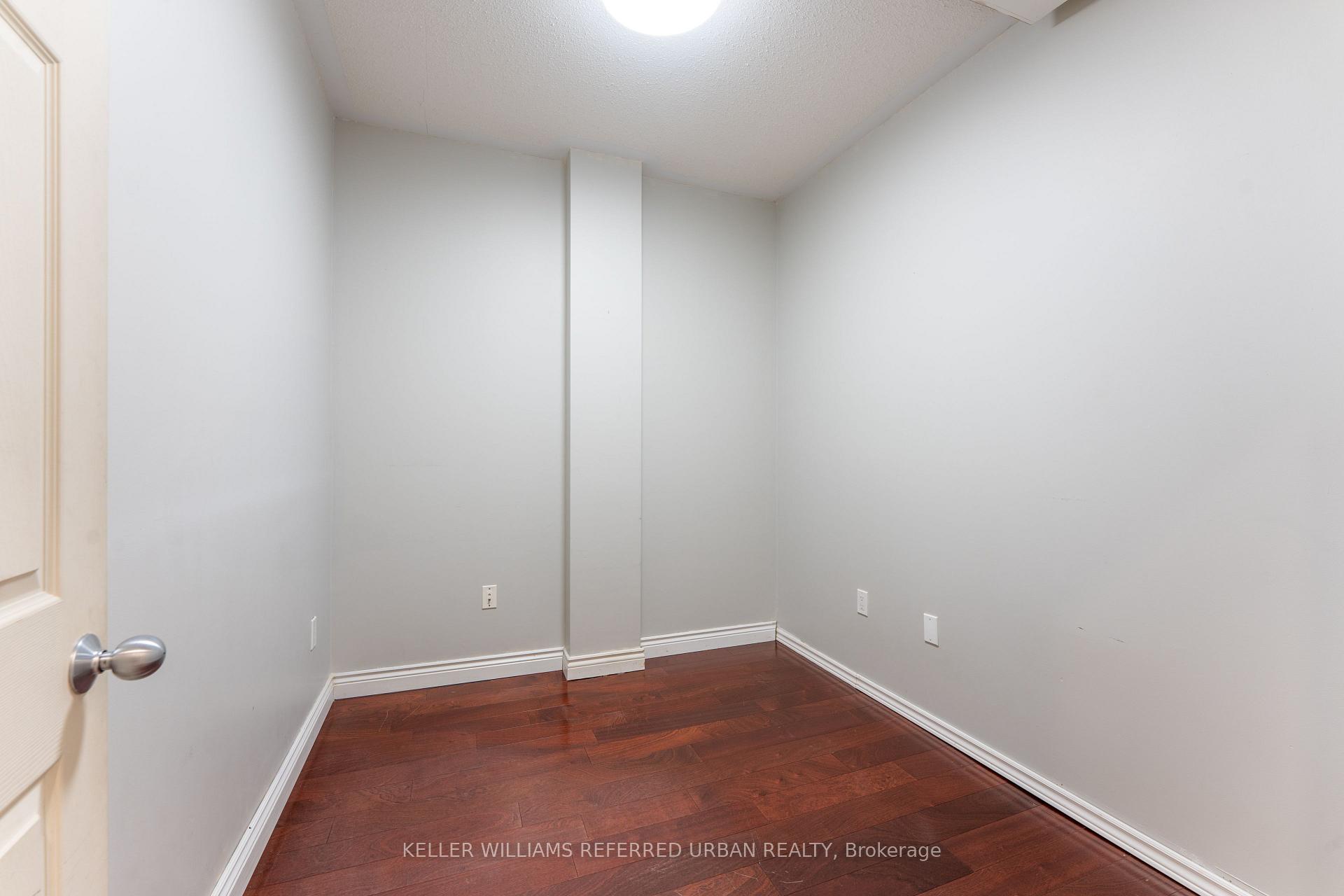 Photo 16 of Unit TH219, 9421 Jane Street, Vaughan, Maple — HOMEH