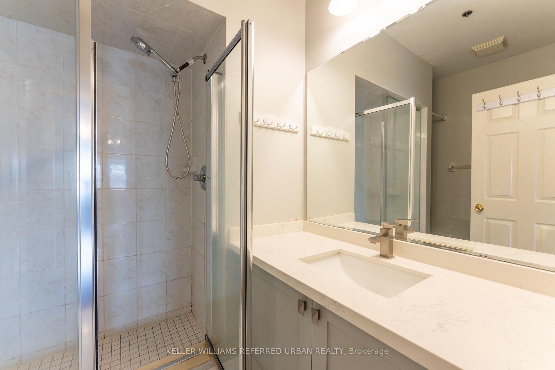 Photo 21 of Unit TH219, 9421 Jane Street, Vaughan, Maple — HOMEH