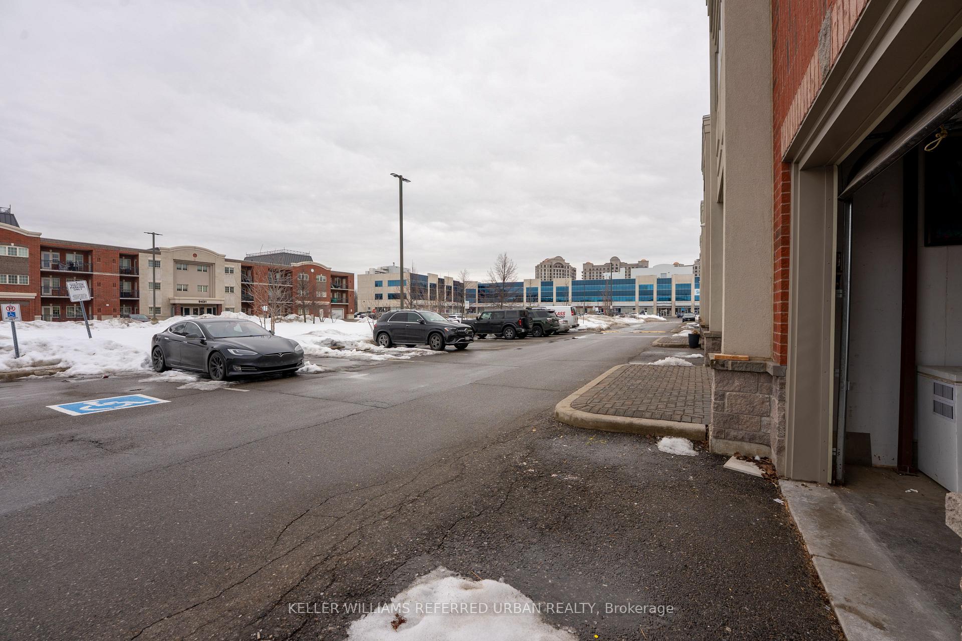 Photo 28 of Unit TH219, 9421 Jane Street, Vaughan, Maple — HOMEH