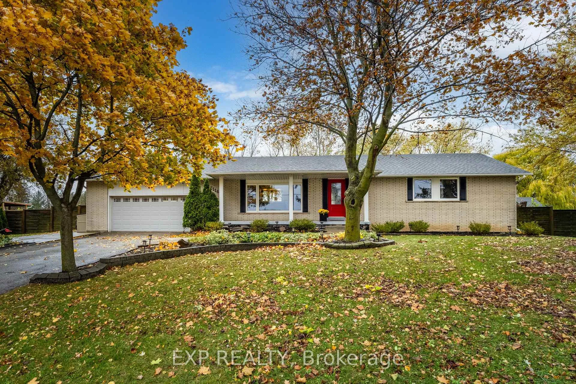 Photo 8 of 2116 Binbrook Road E, Hamilton, Binbrook — HOMEH