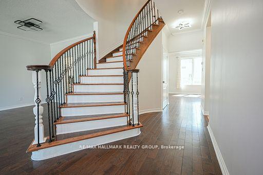 Photo 3 of 345 Stoneway Drive, Ottawa, Barrhaven East — HOMEH
