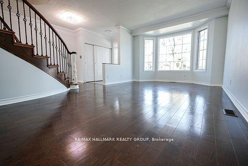 Photo 5 of 345 Stoneway Drive, Ottawa, Barrhaven East — HOMEH