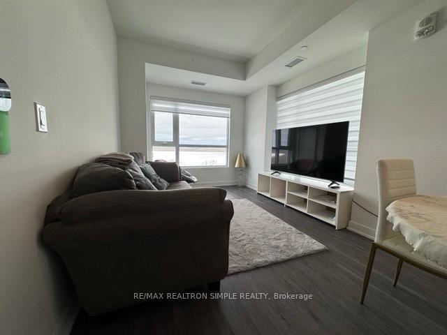 Photo 3 of Unit 606, 56 Lakeside Terrace, Barrie, Little Lake — HOMEH