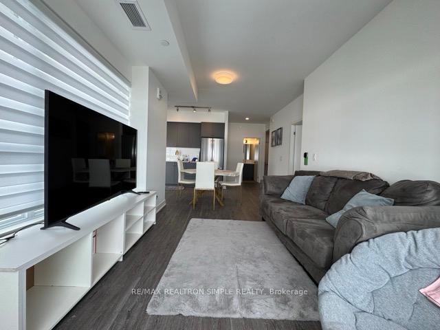 Photo 2 of Unit 606, 56 Lakeside Terrace, Barrie, Little Lake — HOMEH