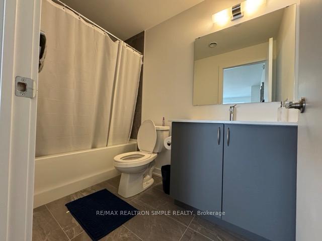 Photo 12 of Unit 606, 56 Lakeside Terrace, Barrie, Little Lake — HOMEH