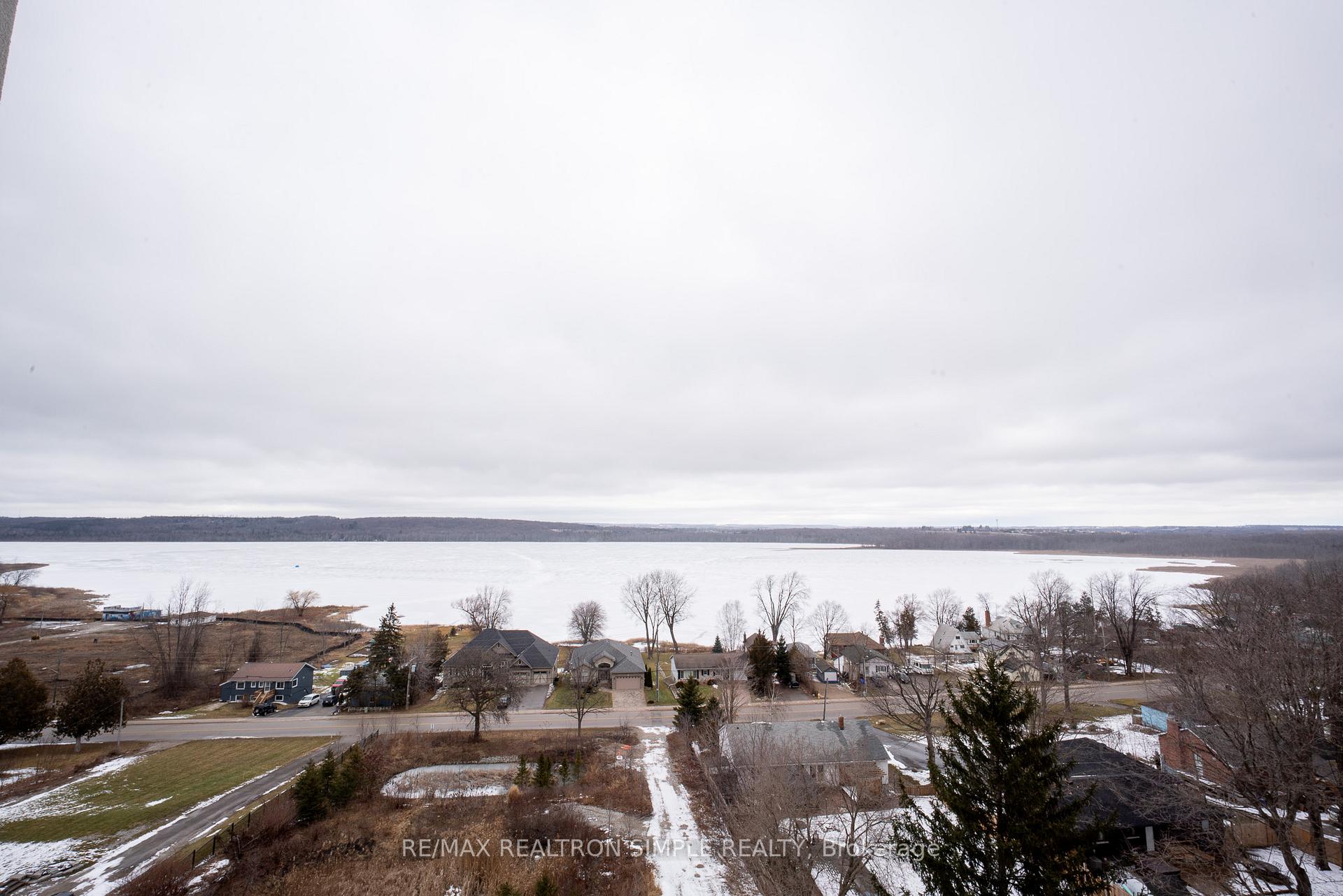 Photo 13 of Unit 606, 56 Lakeside Terrace, Barrie, Little Lake — HOMEH