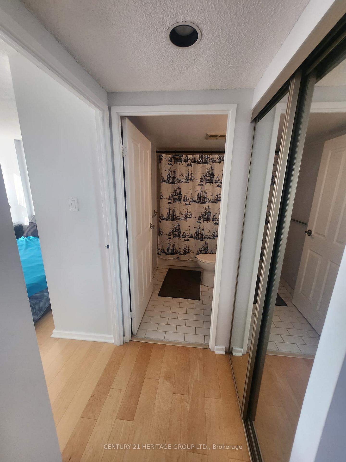 Photo 20 of Unit 1010, 15 Maitland Place, Toronto, Cabbagetown-South St. James Town — HOMEH