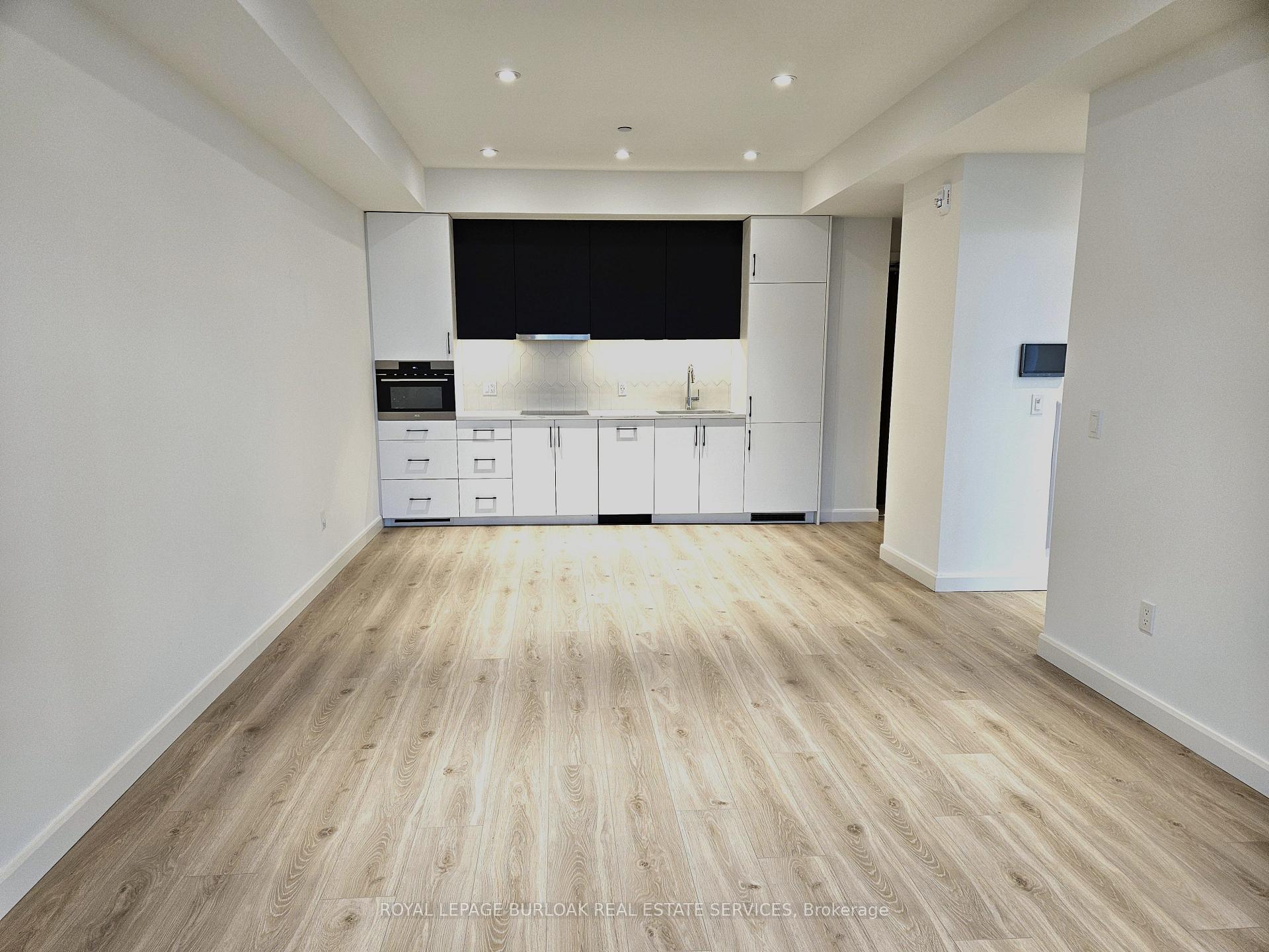 Photo 6 of Unit 1108, 741 King Street W, Kitchener, KW Hospital — HOMEH