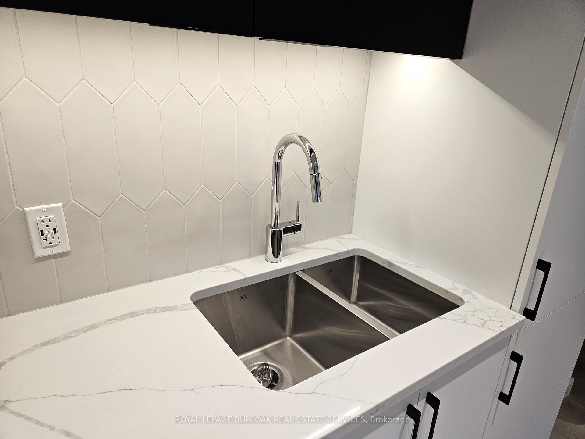 Photo 8 of Unit 1108, 741 King Street W, Kitchener, KW Hospital — HOMEH