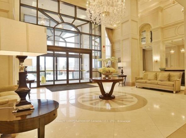 Photo 4 of Unit 1206, 9255 Jane Street, Vaughan, Maple — HOMEH