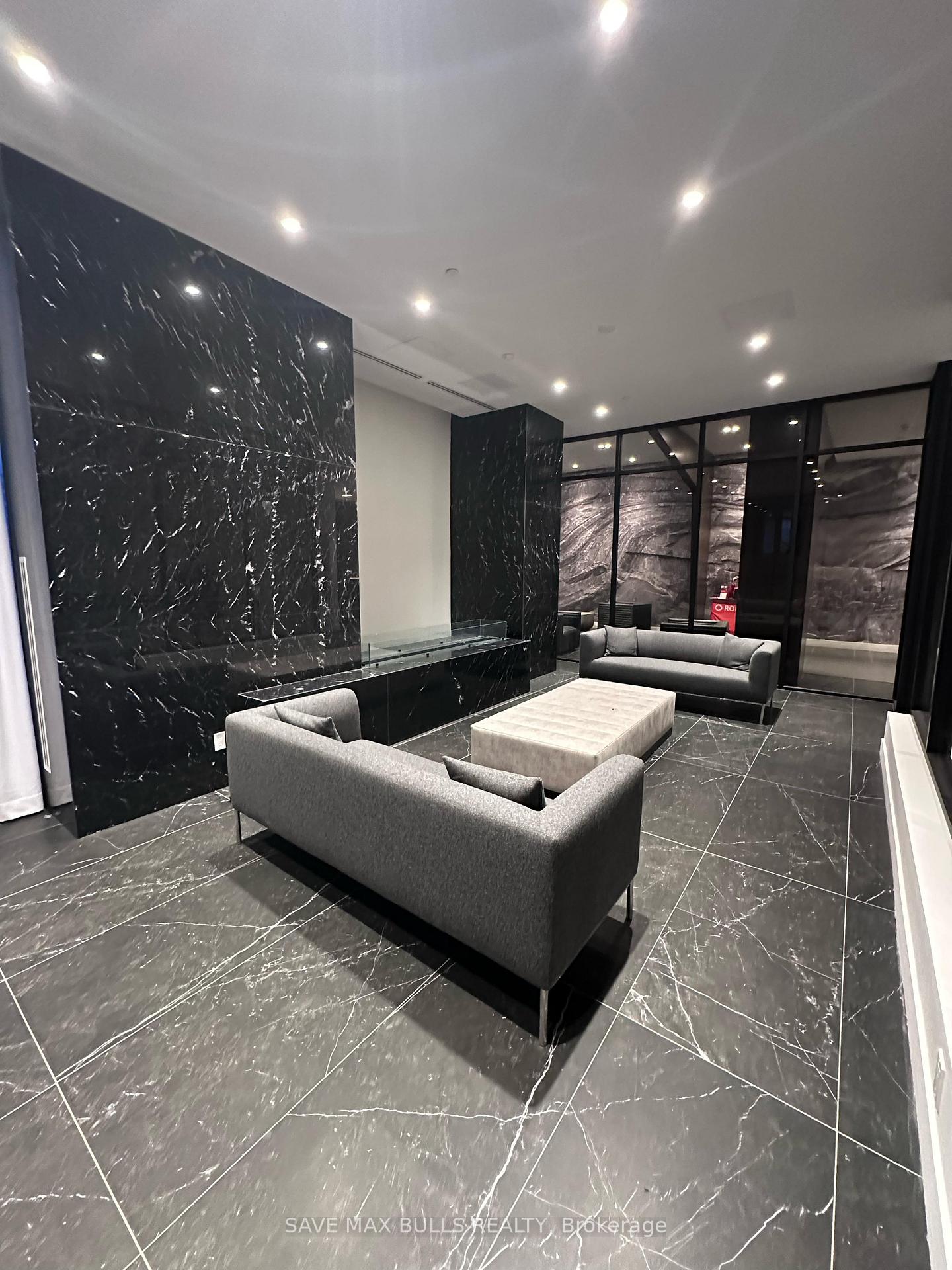 Photo 5 of Unit 2210, 308 Jarvis Street, Toronto, Church-Yonge Corridor — HOMEH