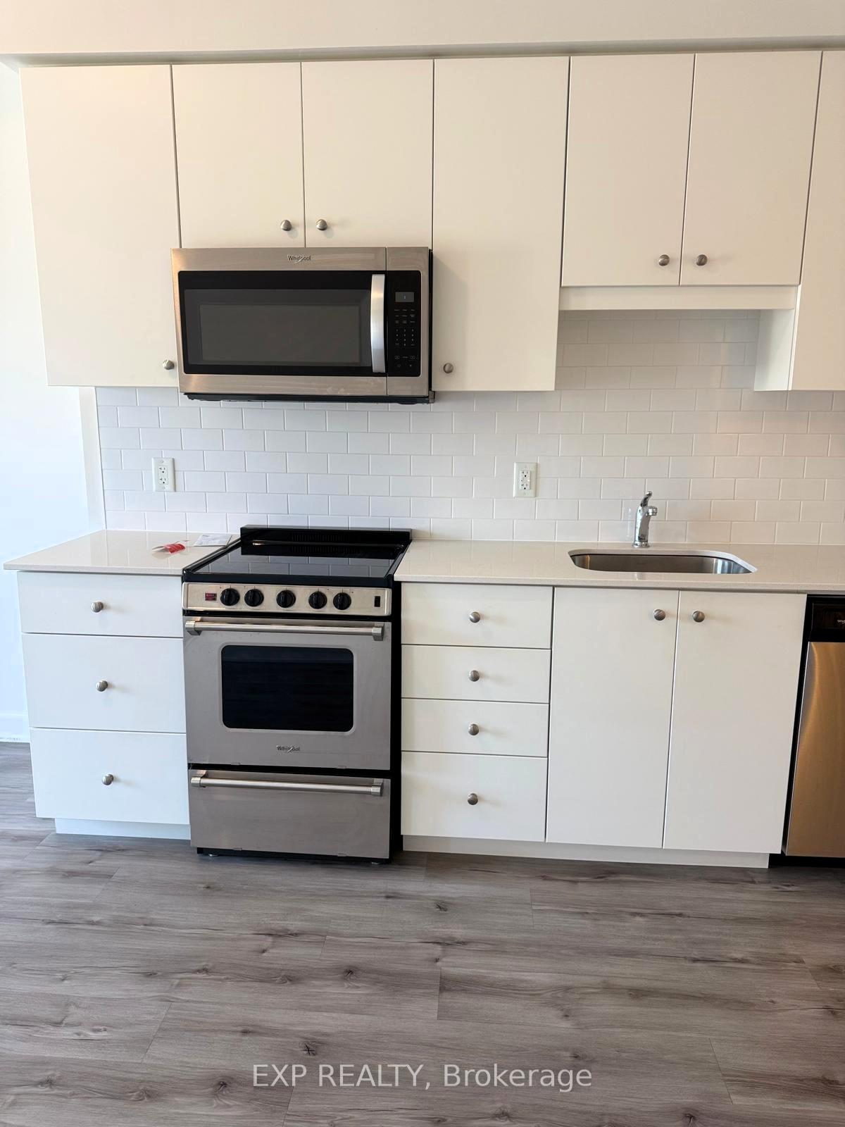 Photo 3 of Unit 122, 110 Fergus Avenue, Kitchener — HOMEH